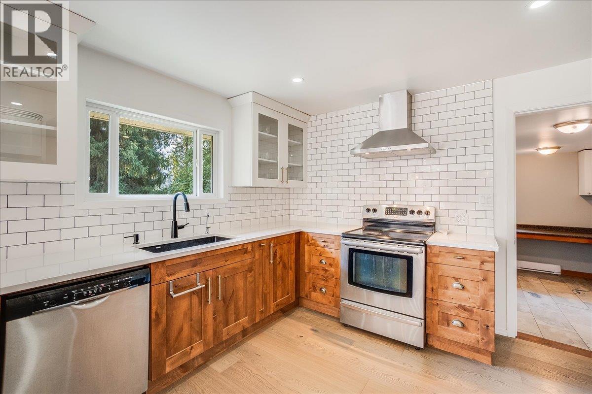 3710 Ladybird Road, Krestova, British Columbia  V0G 1H2 - Photo 16 - 10362183
