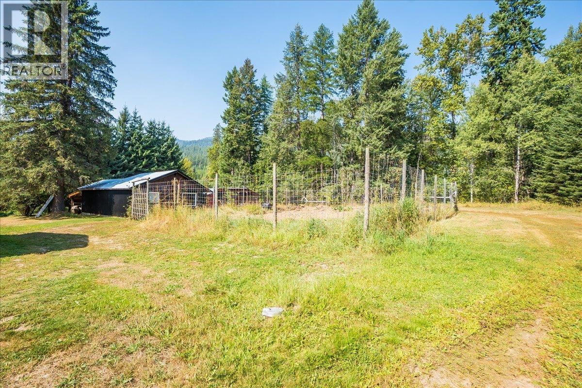 3710 Ladybird Road, Krestova, British Columbia  V0G 1H2 - Photo 55 - 10362183