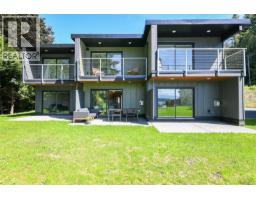213 4305 Shingle Spit Rd The Hornby Island Vacation Suites, Hornby Island, Ca