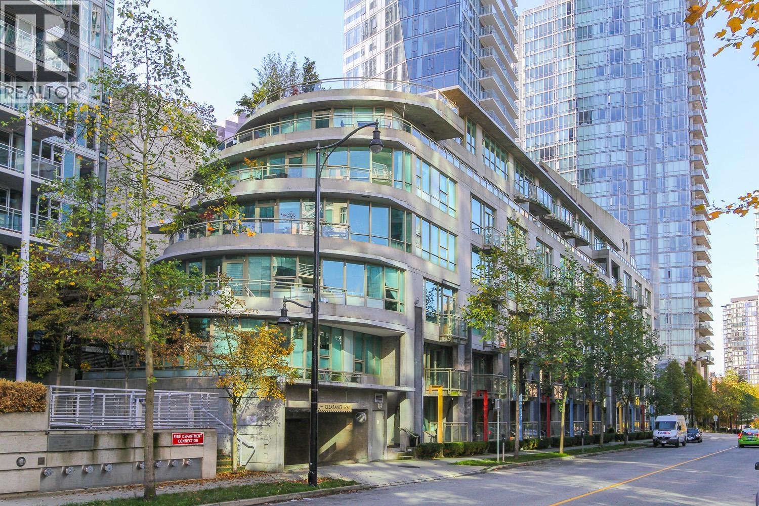 1432 W HASTINGS STREET, Vancouver, British Columbia