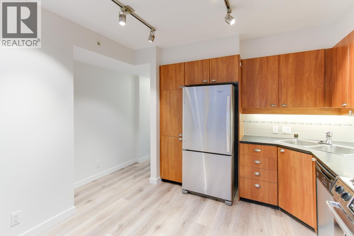 1432 W Hastings Street, Vancouver, British Columbia  V6G 3J9 - Photo 10 - C8072070