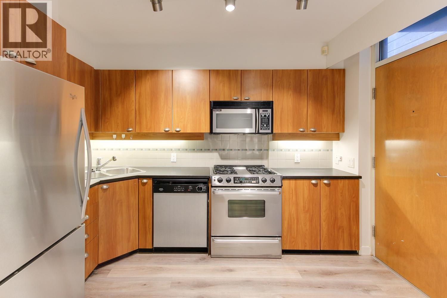 1432 W Hastings Street, Vancouver, British Columbia  V6G 3J9 - Photo 11 - C8072070