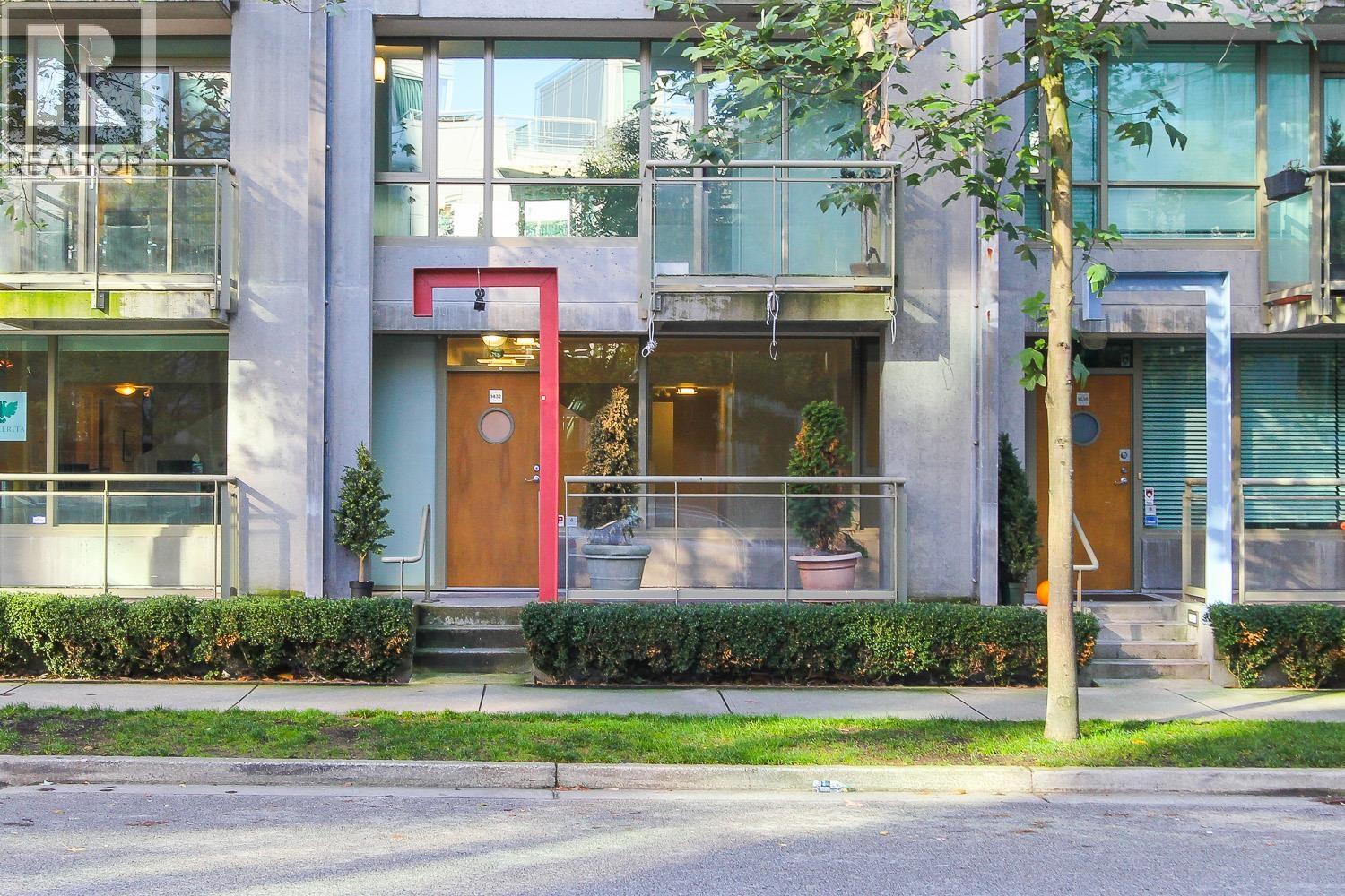 1432 W Hastings Street, Vancouver, British Columbia  V6G 3J9 - Photo 2 - C8072070