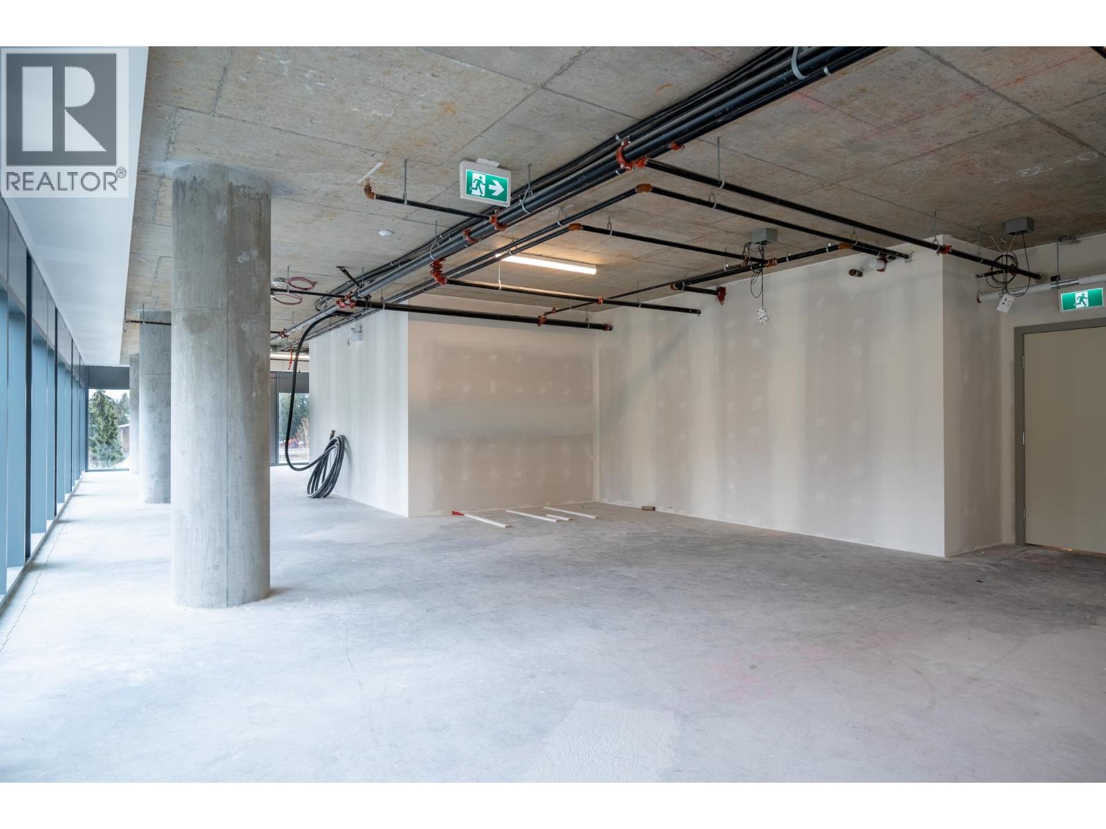 402 3056 Glen Drive, Coquitlam, British Columbia  V3B 0V1 - Photo 12 - C8072077