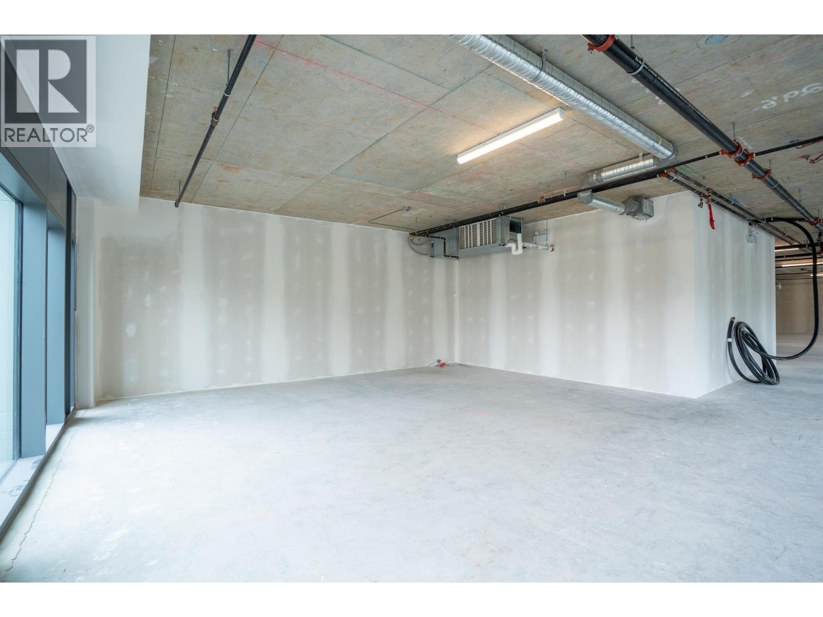 402 3056 Glen Drive, Coquitlam, British Columbia  V3B 0V1 - Photo 15 - C8072077