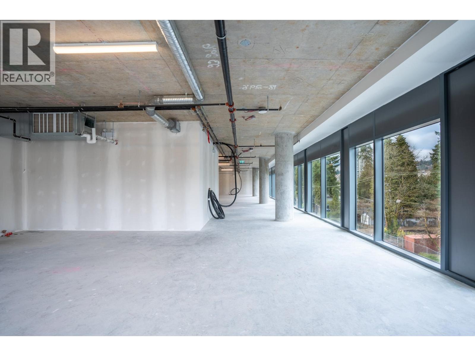 404 3056 Glen Drive, Coquitlam, British Columbia  V3B 0V1 - Photo 9 - C8072079