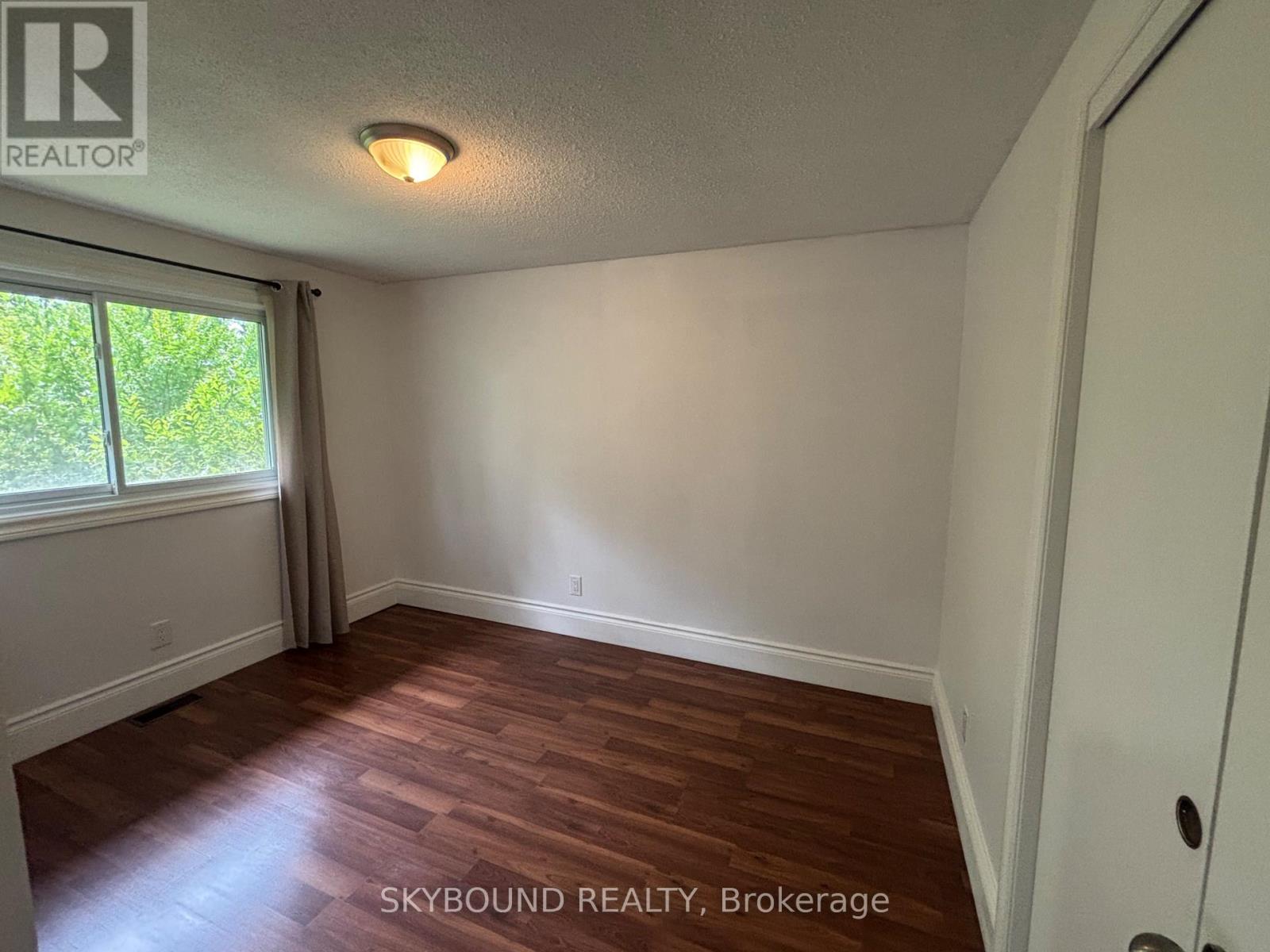 Upper Unit - 3857 Panama Court, Niagara Falls, Ontario  L2J 3Z8 - Photo 15 - X12372634