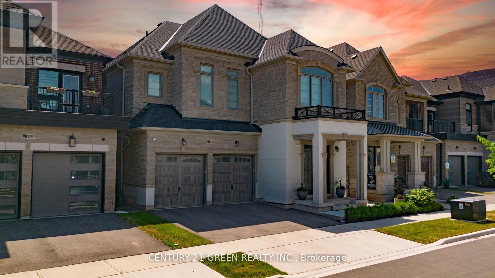 1290 Felicity Gardens, Oakville, Ontario  L6M 5L6 - Photo 3 - W12395487