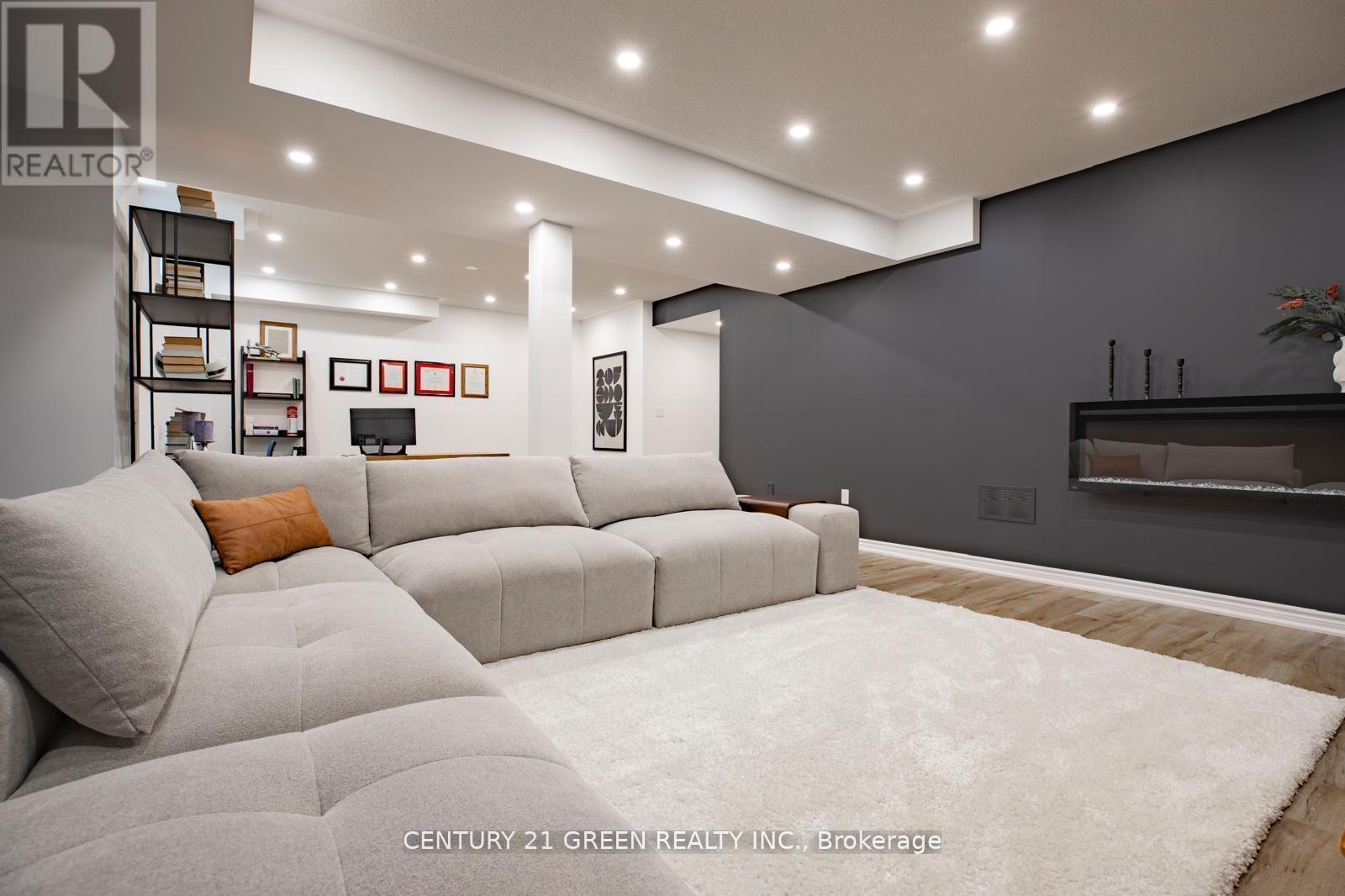 1290 Felicity Gardens, Oakville, Ontario  L6M 5L6 - Photo 43 - W12395487