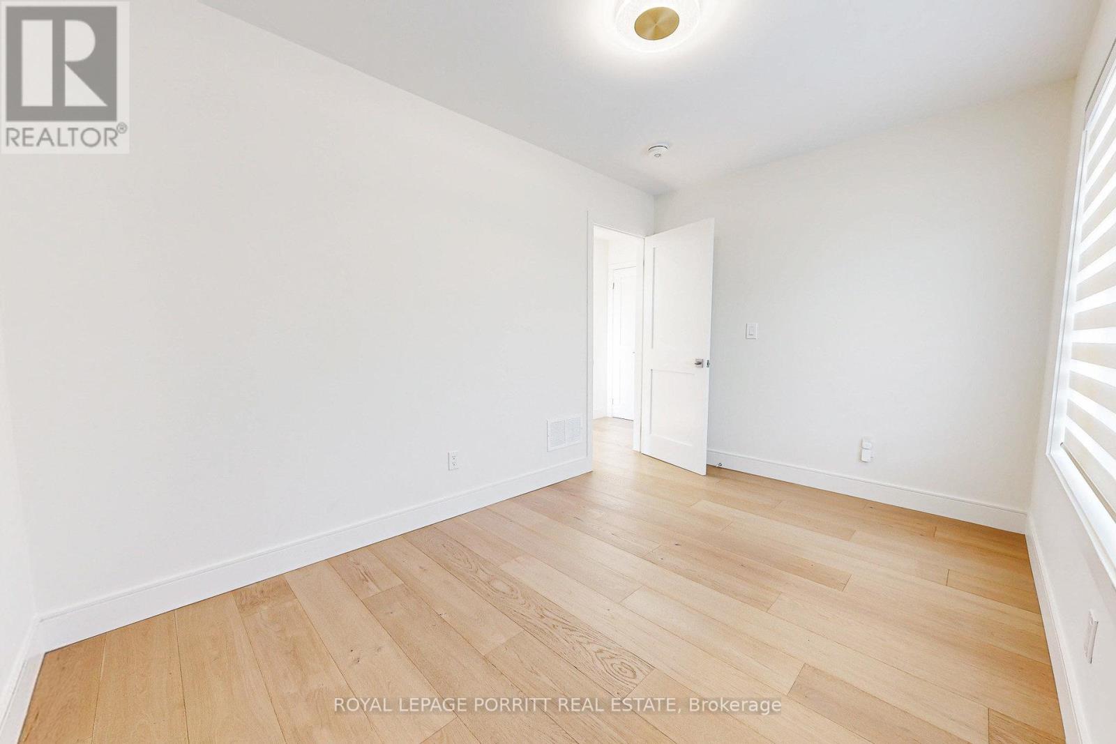 94 Edgecroft Road, Toronto, Ontario  M8Z 2C3 - Photo 24 - W12395534