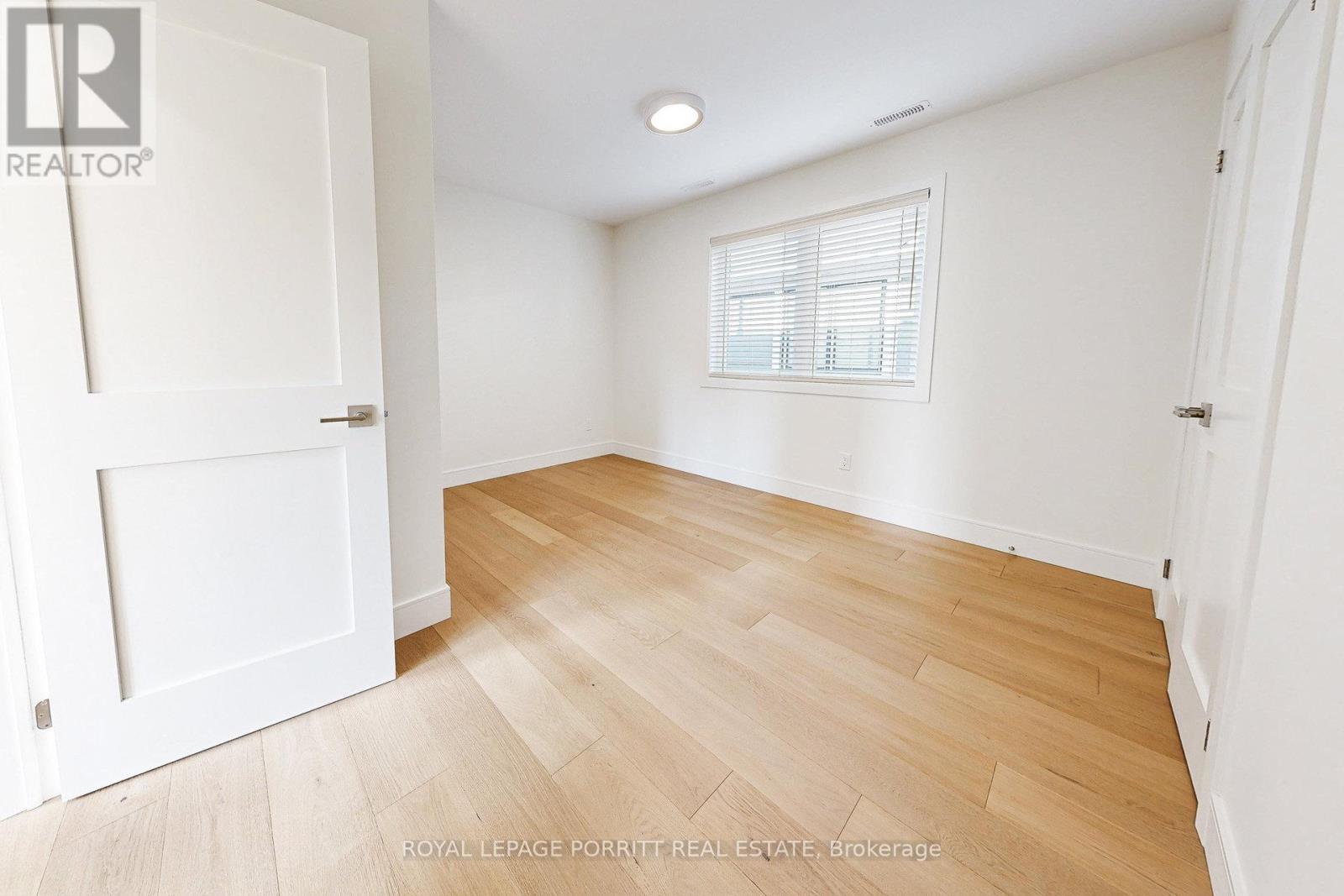 94 Edgecroft Road, Toronto, Ontario  M8Z 2C3 - Photo 27 - W12395534