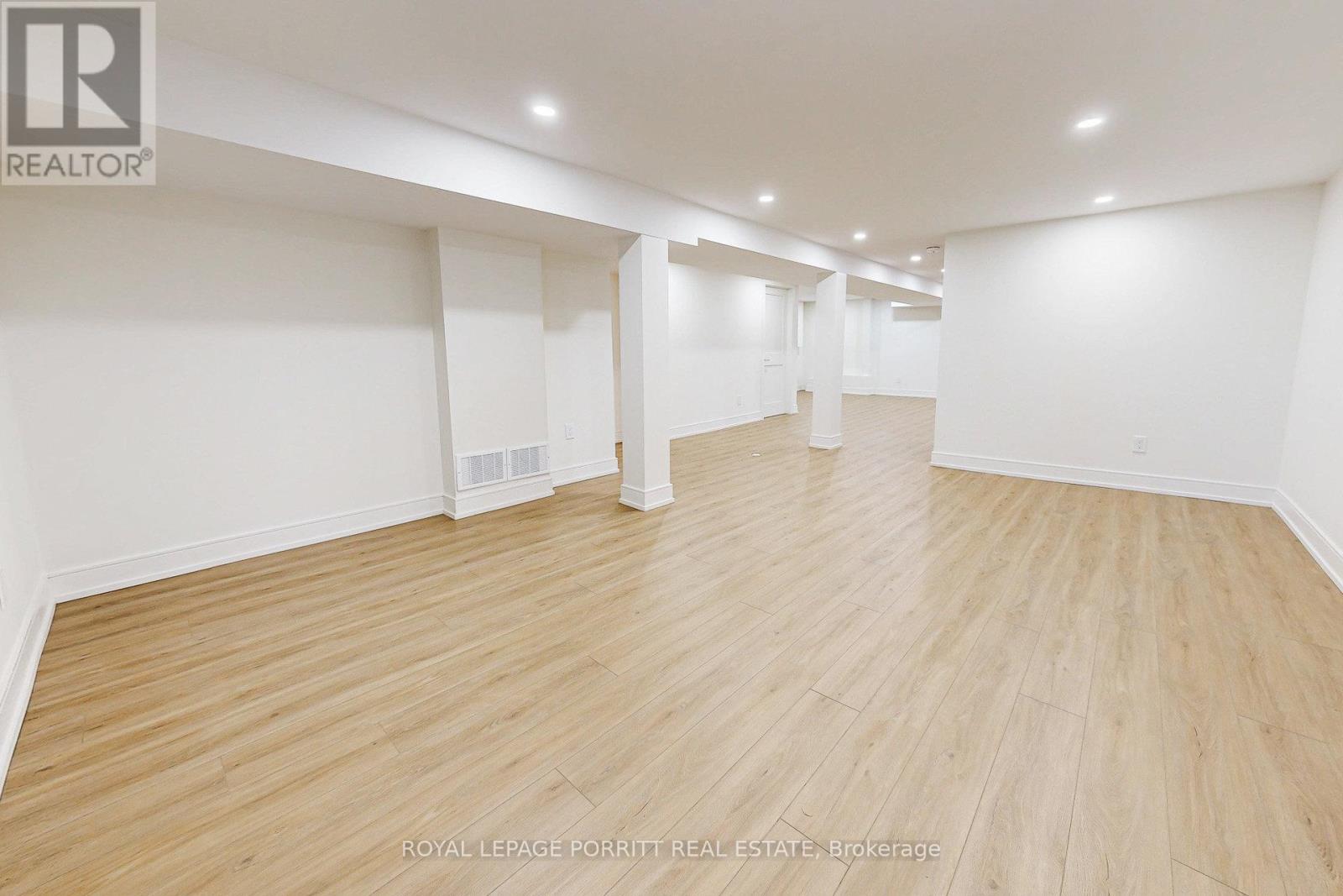 94 Edgecroft Road, Toronto, Ontario  M8Z 2C3 - Photo 39 - W12395534