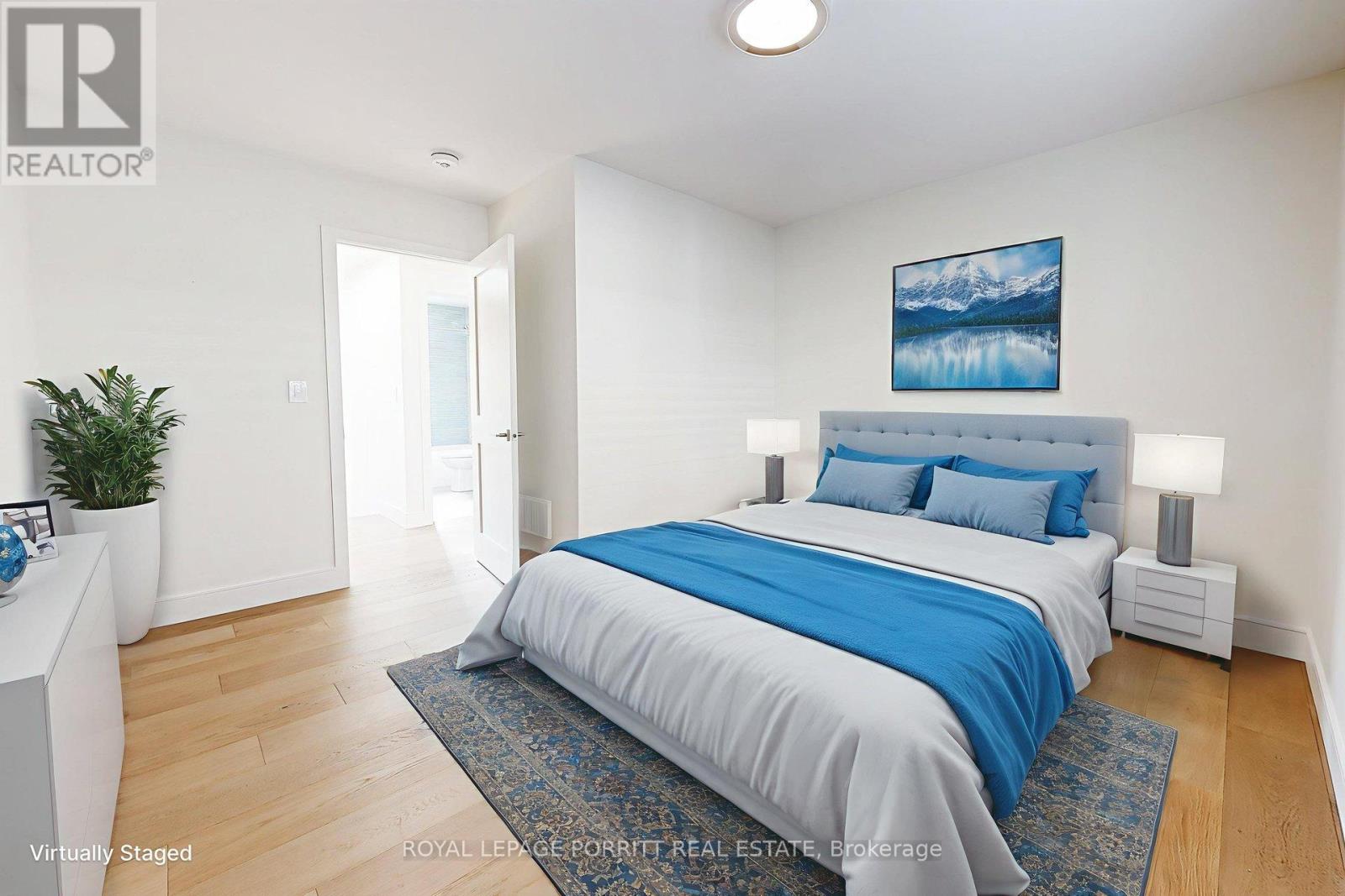 94 Edgecroft Road, Toronto, Ontario  M8Z 2C3 - Photo 8 - W12395534