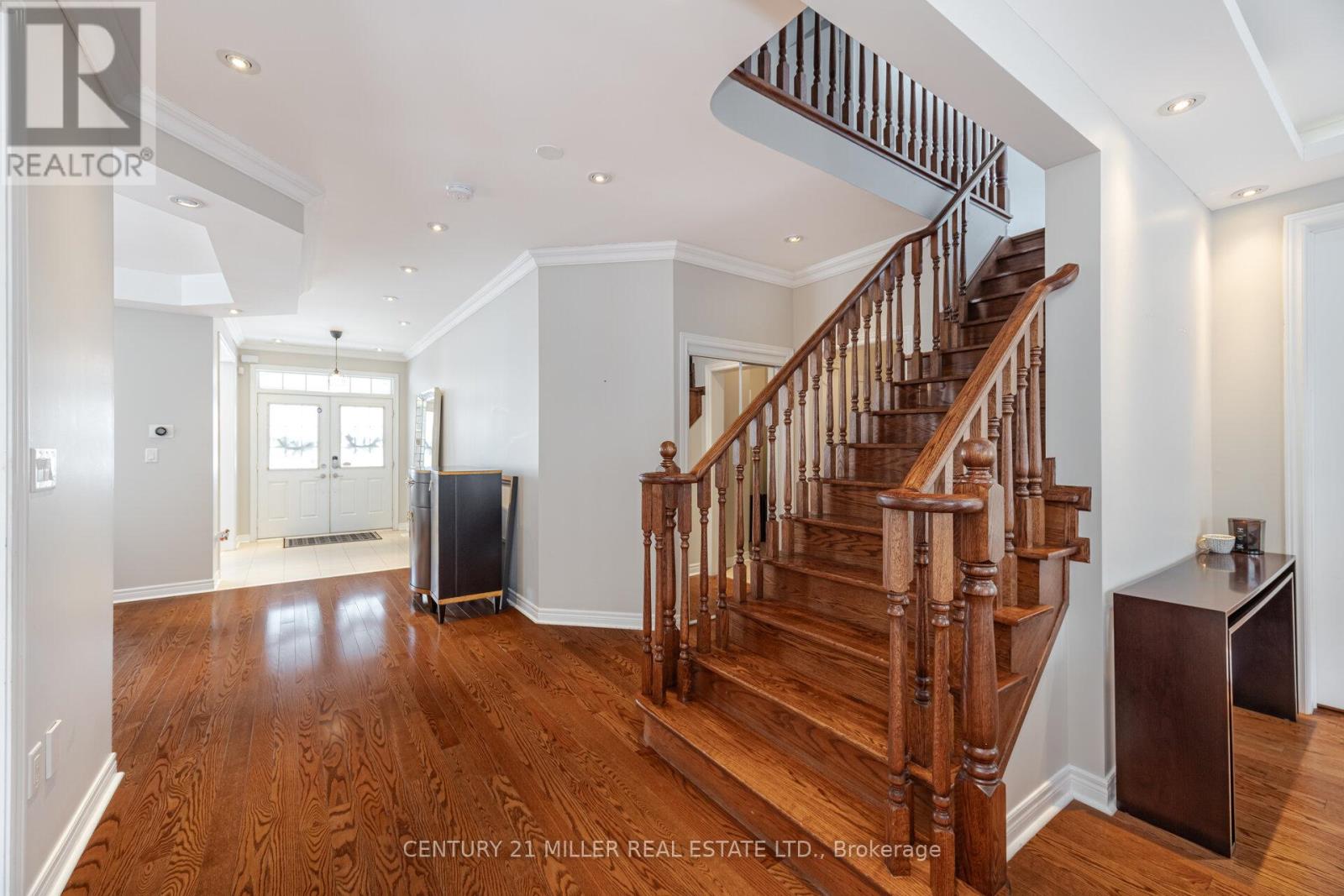 2098 Wildfel Way, Oakville, Ontario  L6M 0E2 - Photo 28 - W12395574