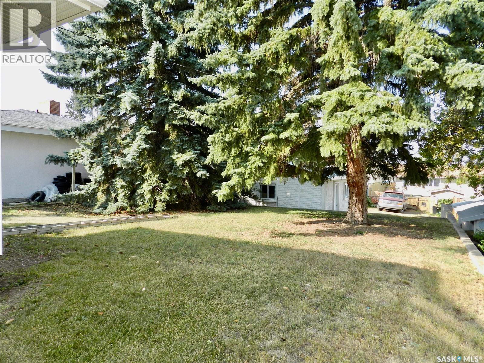 1346 Connaught Avenue, Moose Jaw, Saskatchewan  S6H 4B8 - Photo 26 - SK018035