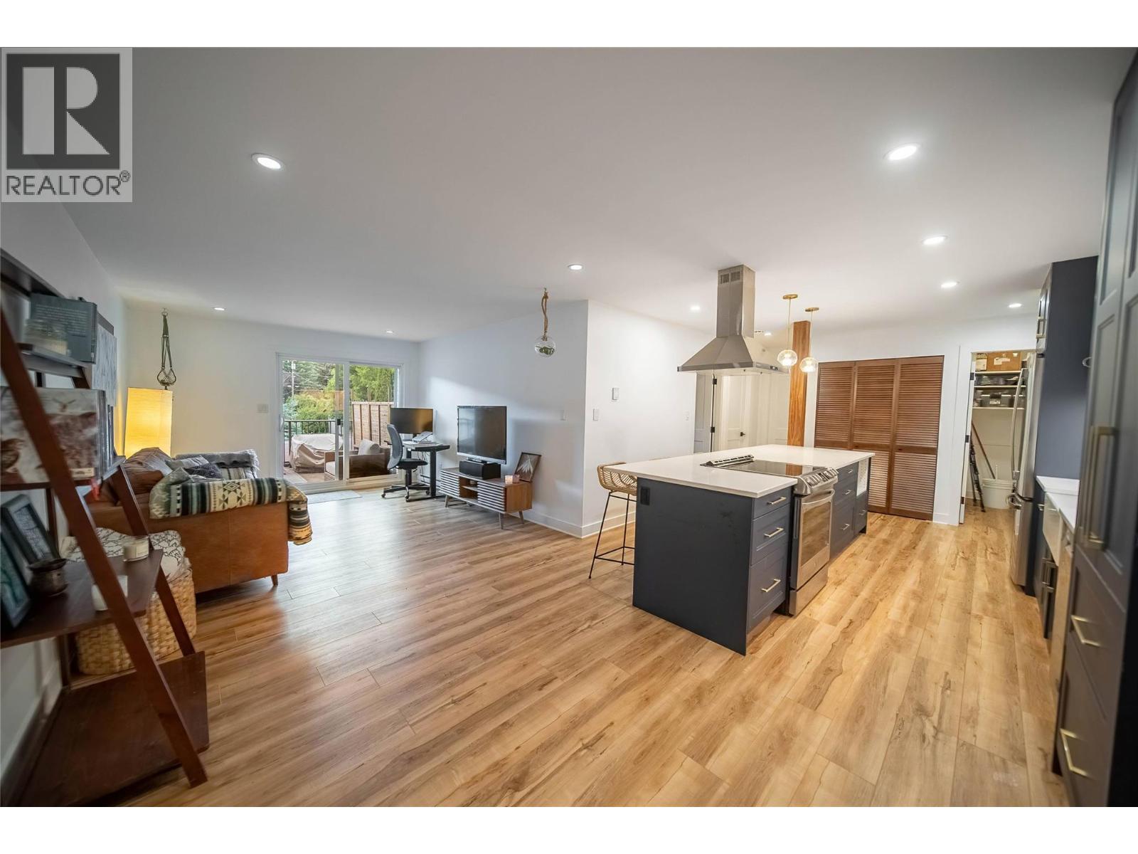 541 5th Avenue Unit# 101, Fernie, British Columbia  V0B 1M0 - Photo 14 - 10350404