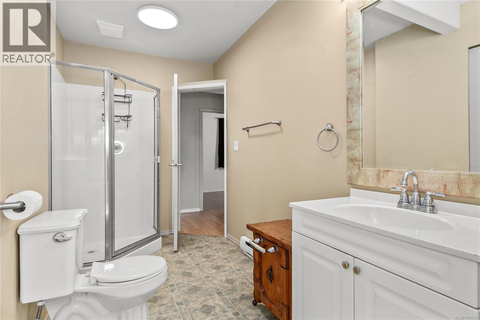 3754 Island Hwy S, Campbell River, British Columbia  V9W 1M3 - Photo 26 - 1009223