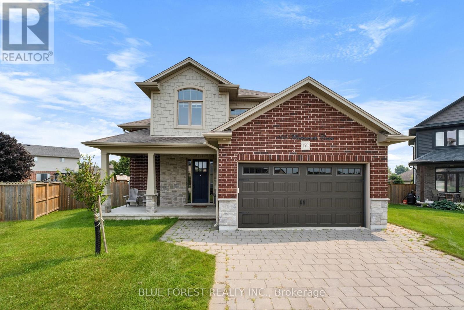 155 Wintermute Court, Central Elgin, Ontario  N0L 1B0 - Photo 1 - X12395660