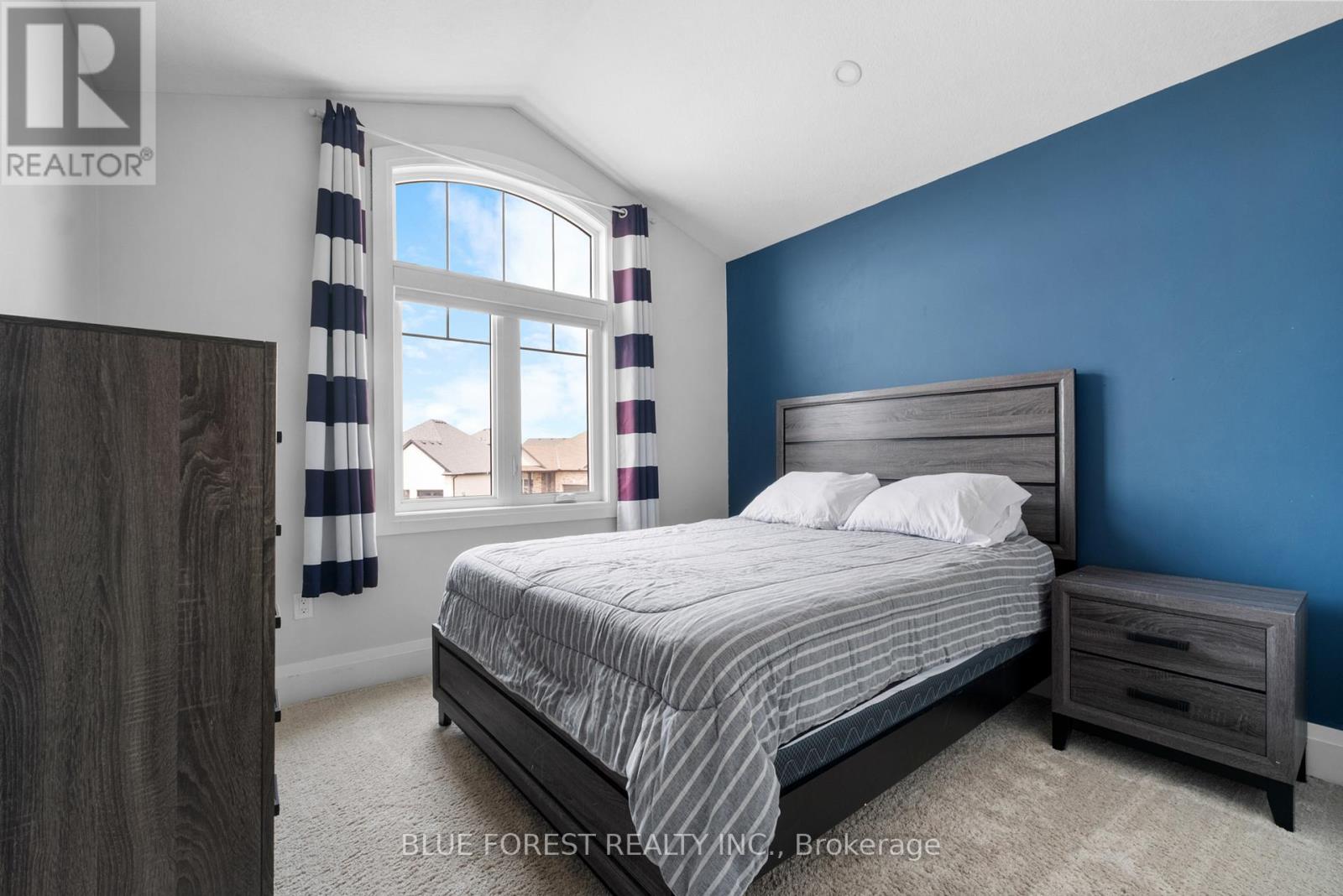 155 Wintermute Court, Central Elgin, Ontario  N0L 1B0 - Photo 17 - X12395660