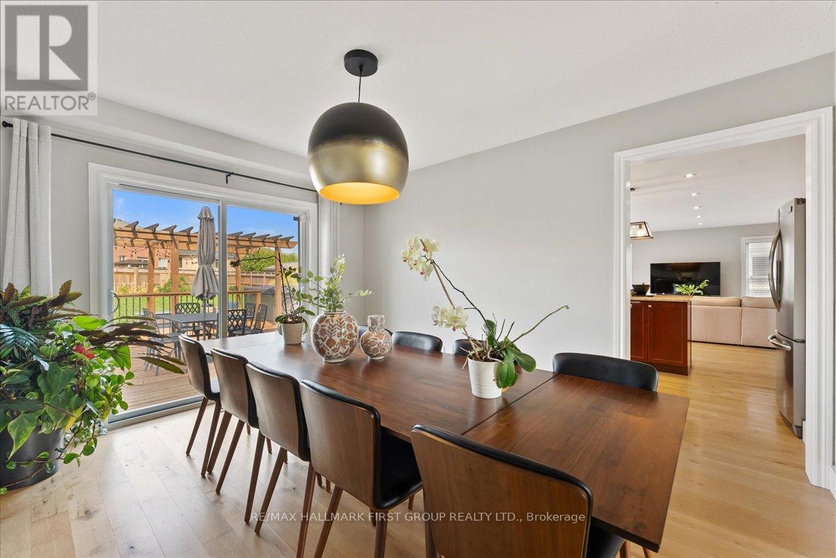 73 Springdale Drive, Kawartha Lakes, Ontario  K9V 0J4 - Photo 20 - X12395657