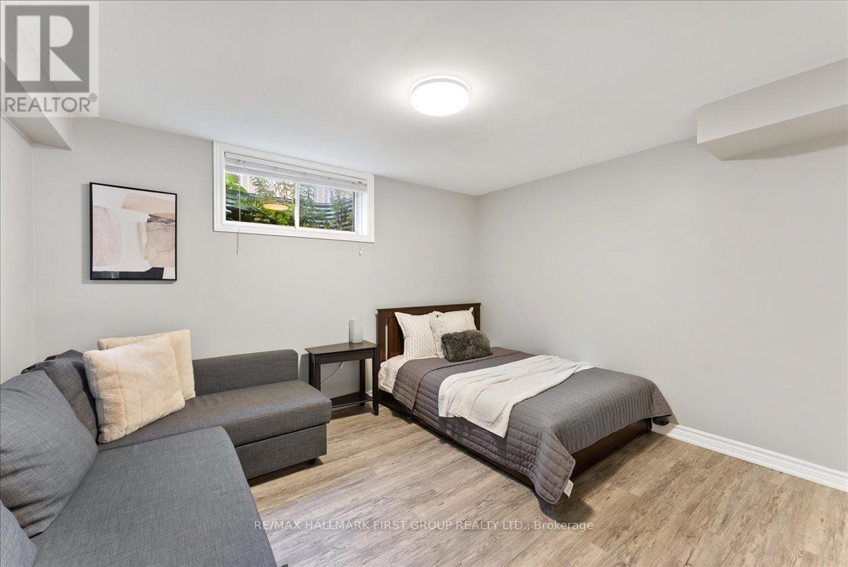 73 Springdale Drive, Kawartha Lakes, Ontario  K9V 0J4 - Photo 41 - X12395657