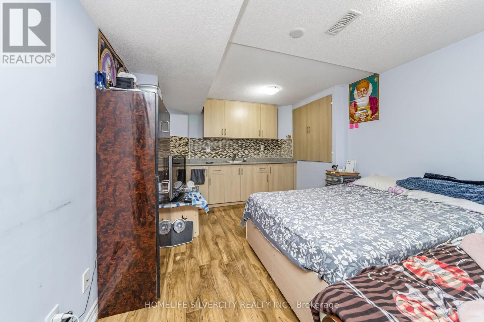17 Siesta Court, Brampton, Ontario  L6R 1P2 - Photo 45 - W12395608