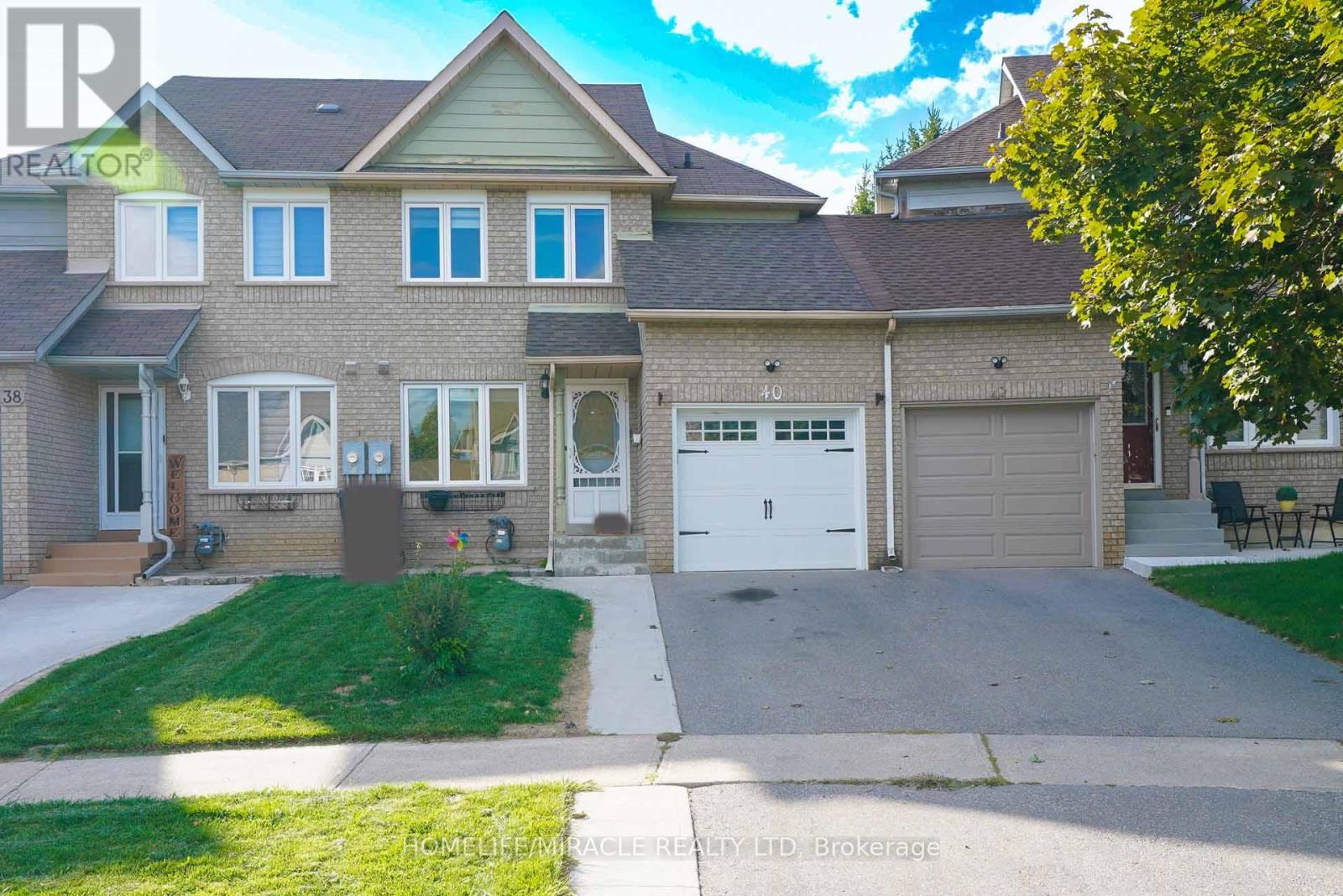40 Gardenia Way, Caledon, Ontario  L7C 1B2 - Photo 1 - W12395612