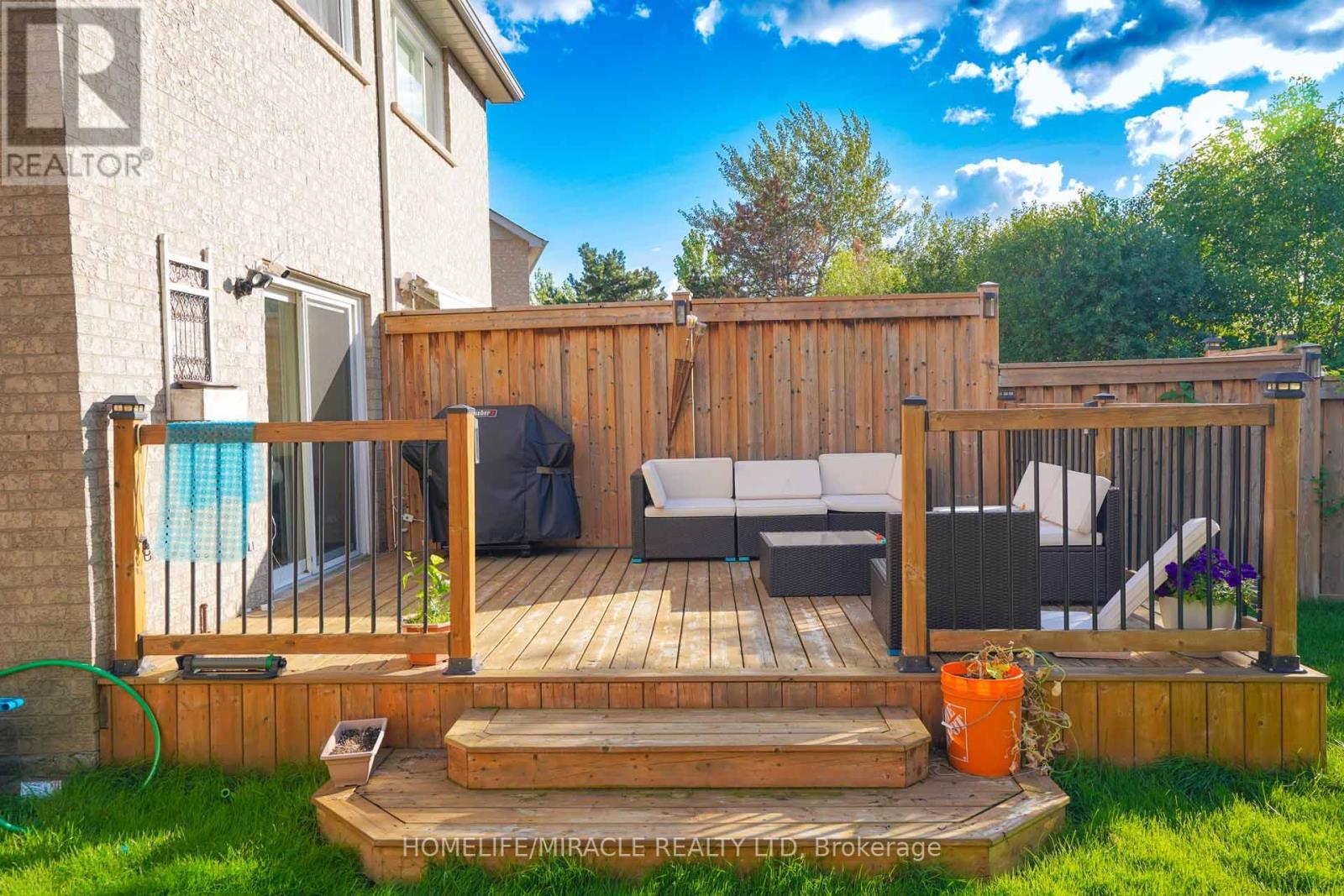 40 Gardenia Way, Caledon, Ontario  L7C 1B2 - Photo 20 - W12395612