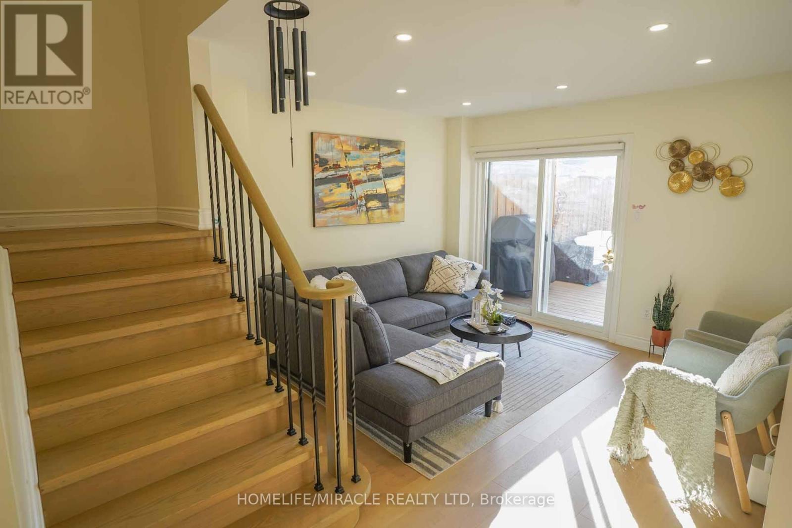 40 Gardenia Way, Caledon, Ontario  L7C 1B2 - Photo 24 - W12395612
