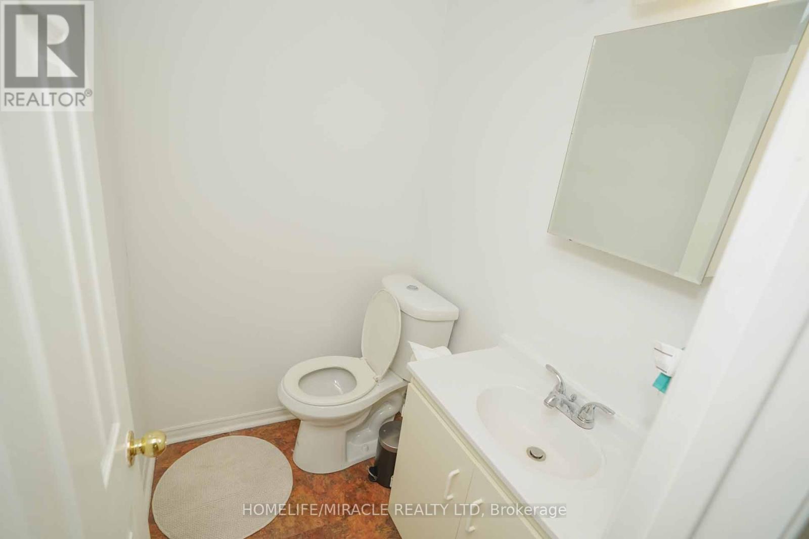 40 Gardenia Way, Caledon, Ontario  L7C 1B2 - Photo 38 - W12395612