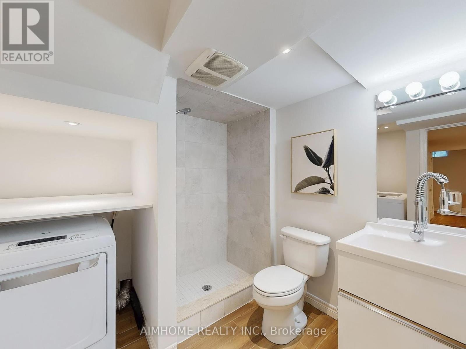 2068 Westmount Drive, Oakville, Ontario  L6M 3P2 - Photo 41 - W12395615