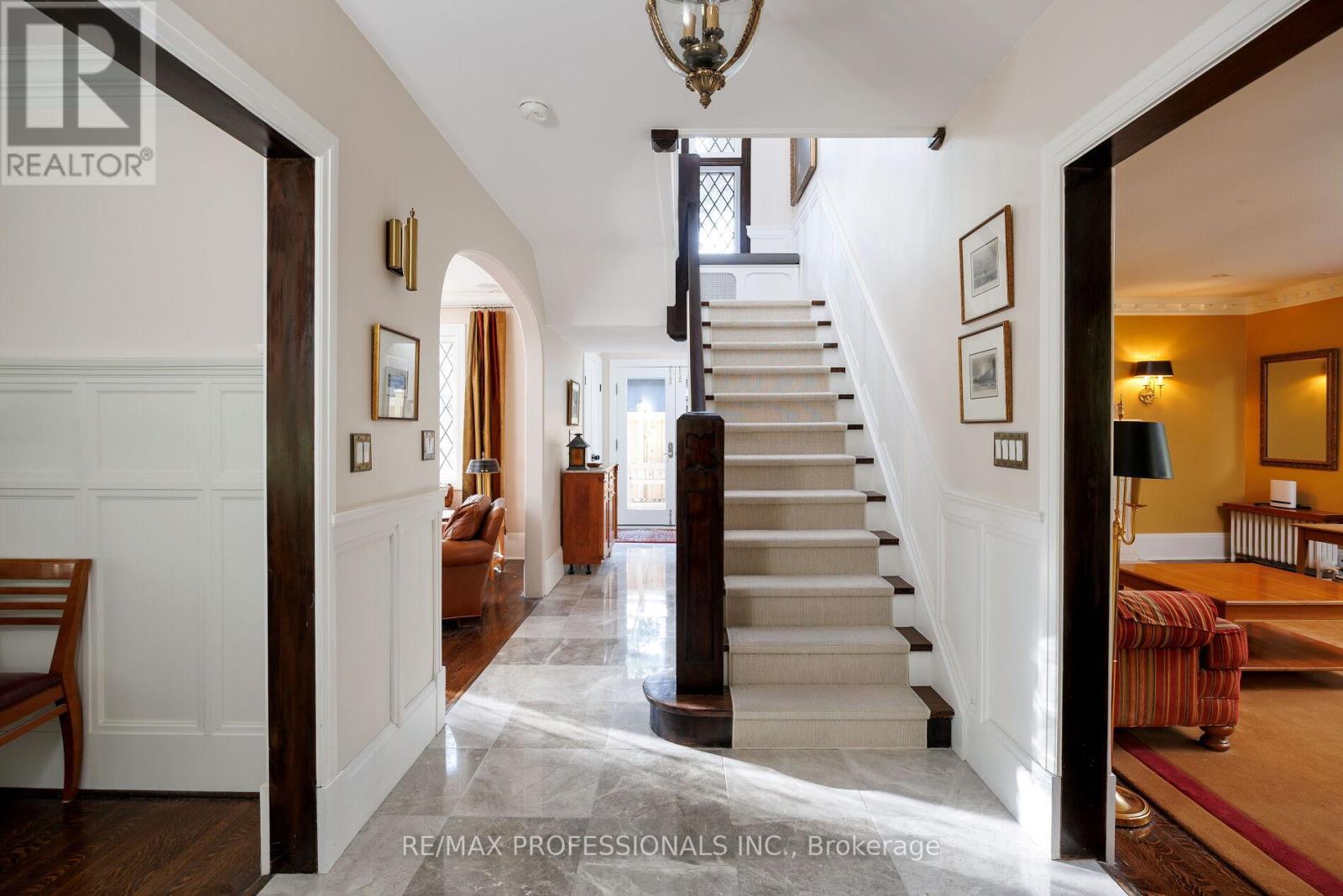 16 Kingsway Crescent, Toronto (Kingsway South), Ontario  M8X 2P9 - Photo 31 - W12395622