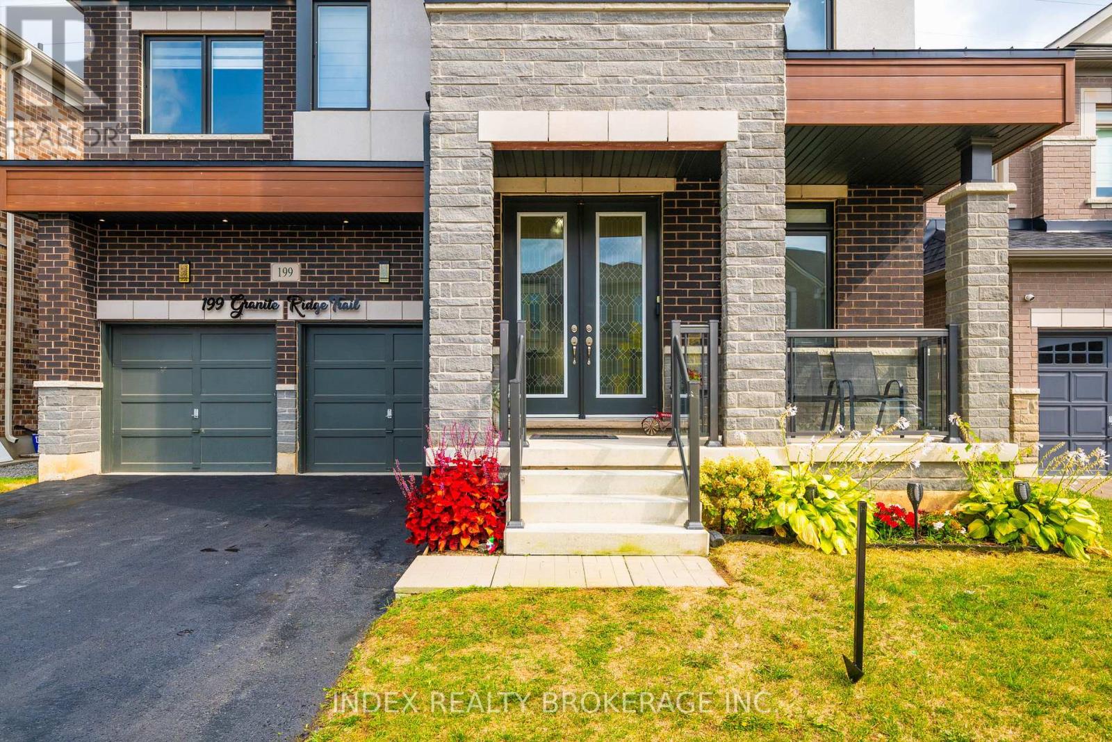 199 Granite Ridge Trail, Hamilton (Waterdown), Ontario  L8B 1Z1 - Photo 2 - X12395609