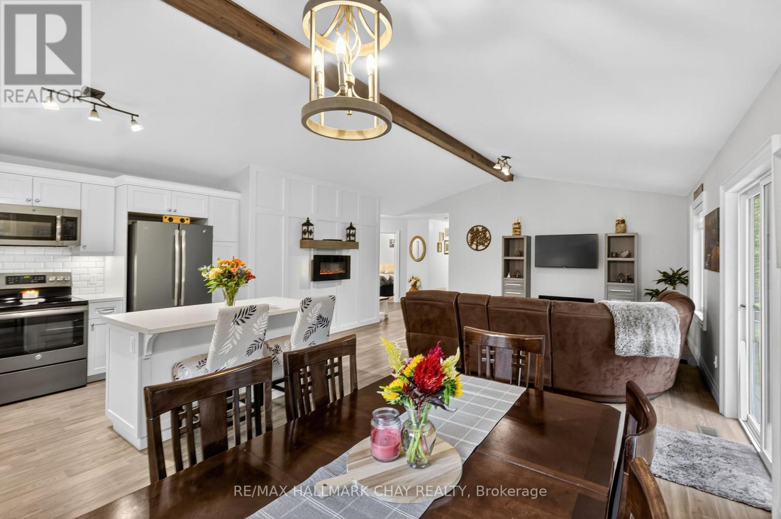 202 Vel-Dor Crescent, Bracebridge, Ontario  P1L 1J4 - Photo 18 - X12395621