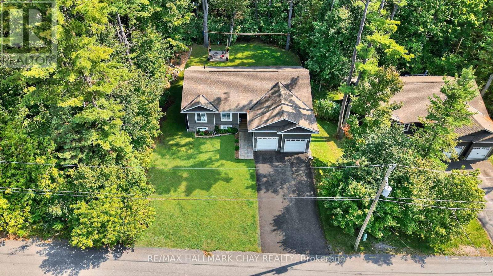 202 Vel-Dor Crescent, Bracebridge, Ontario  P1L 1J4 - Photo 40 - X12395621