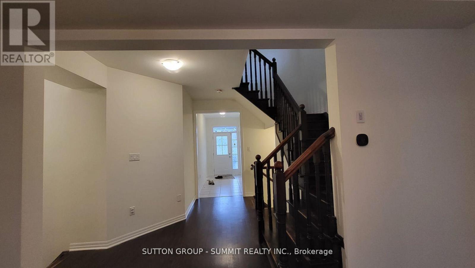 95 Watermill Street, Kitchener, Ontario  N2P 0H4 - Photo 6 - X12395623