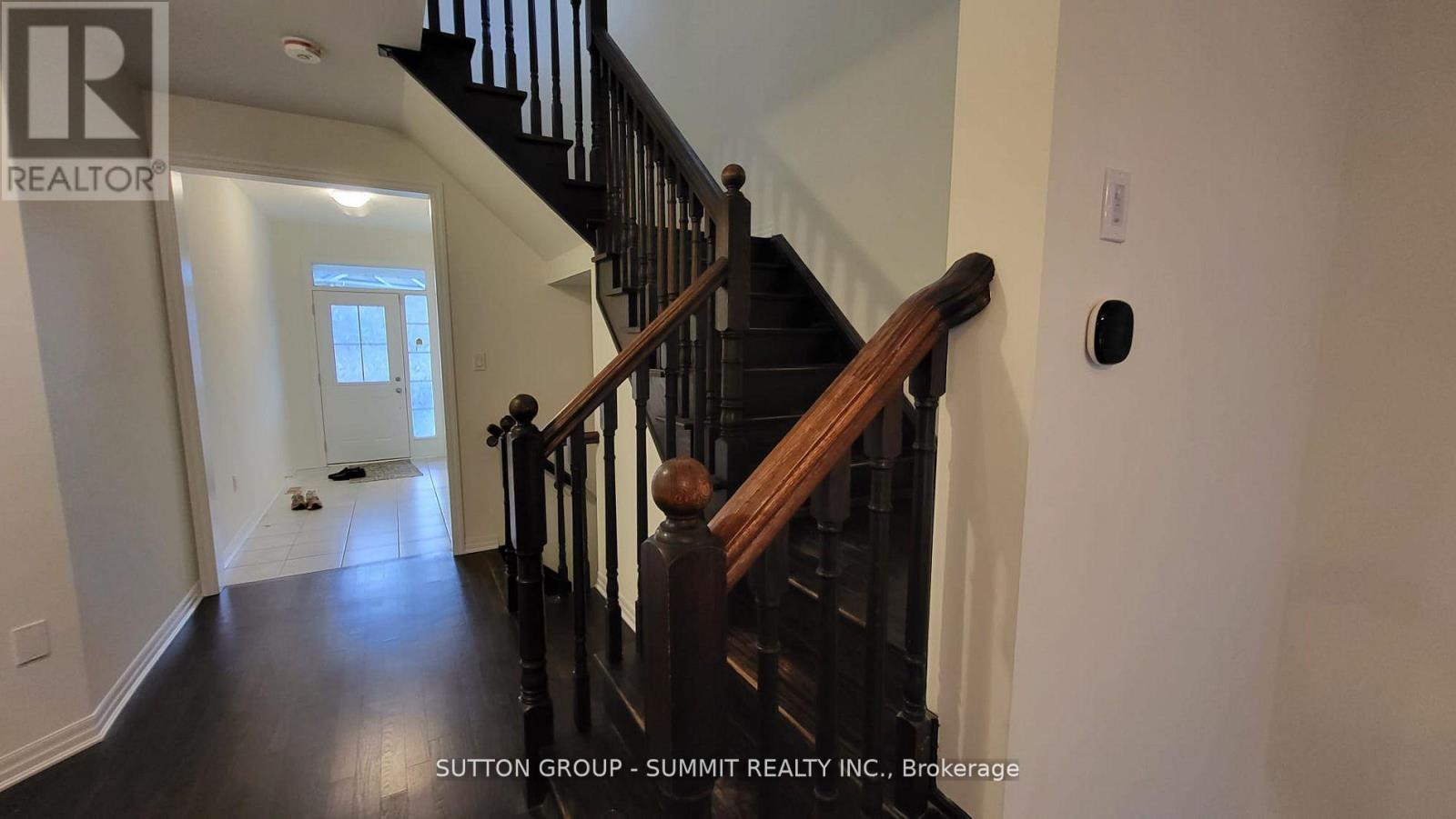 95 Watermill Street, Kitchener, Ontario  N2P 0H4 - Photo 7 - X12395623