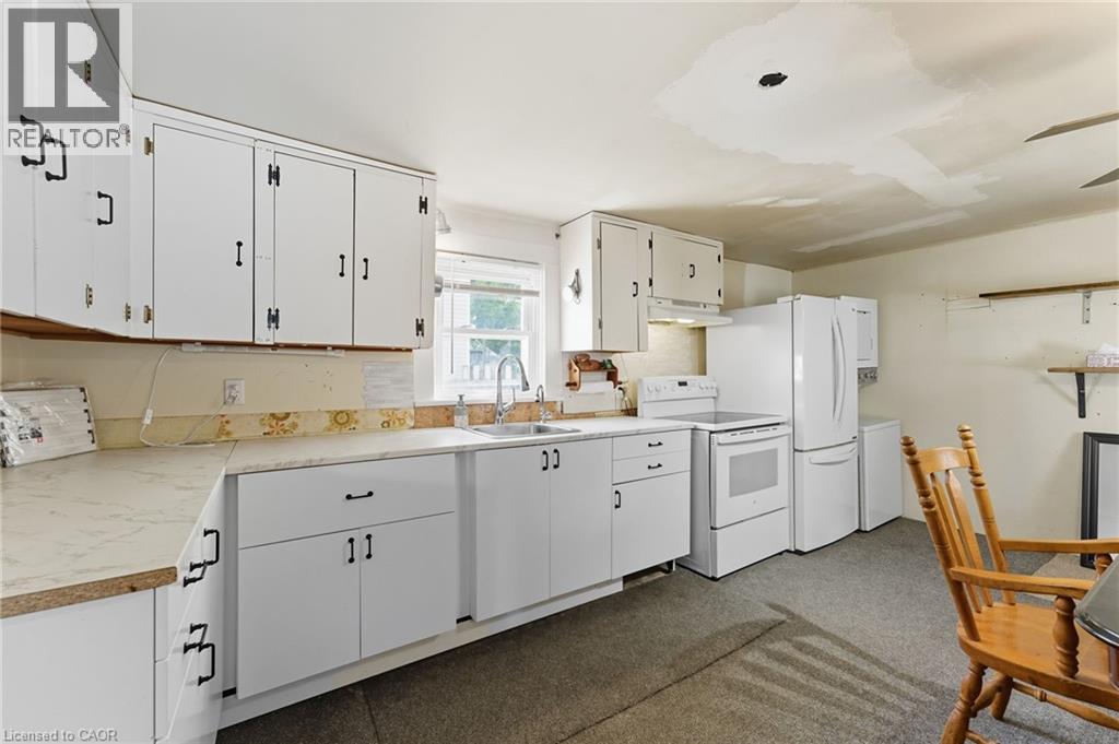35 Ball Avenue, Cambridge, Ontario  N1R 2A2 - Photo 14 - 40766736