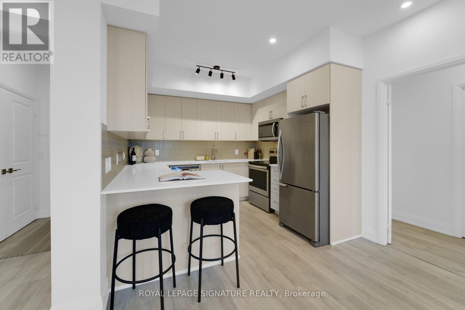 910 - 591 Sheppard Avenue E, Toronto (Bayview Village), Ontario  M2K 1B4 - Photo 13 - C12395650