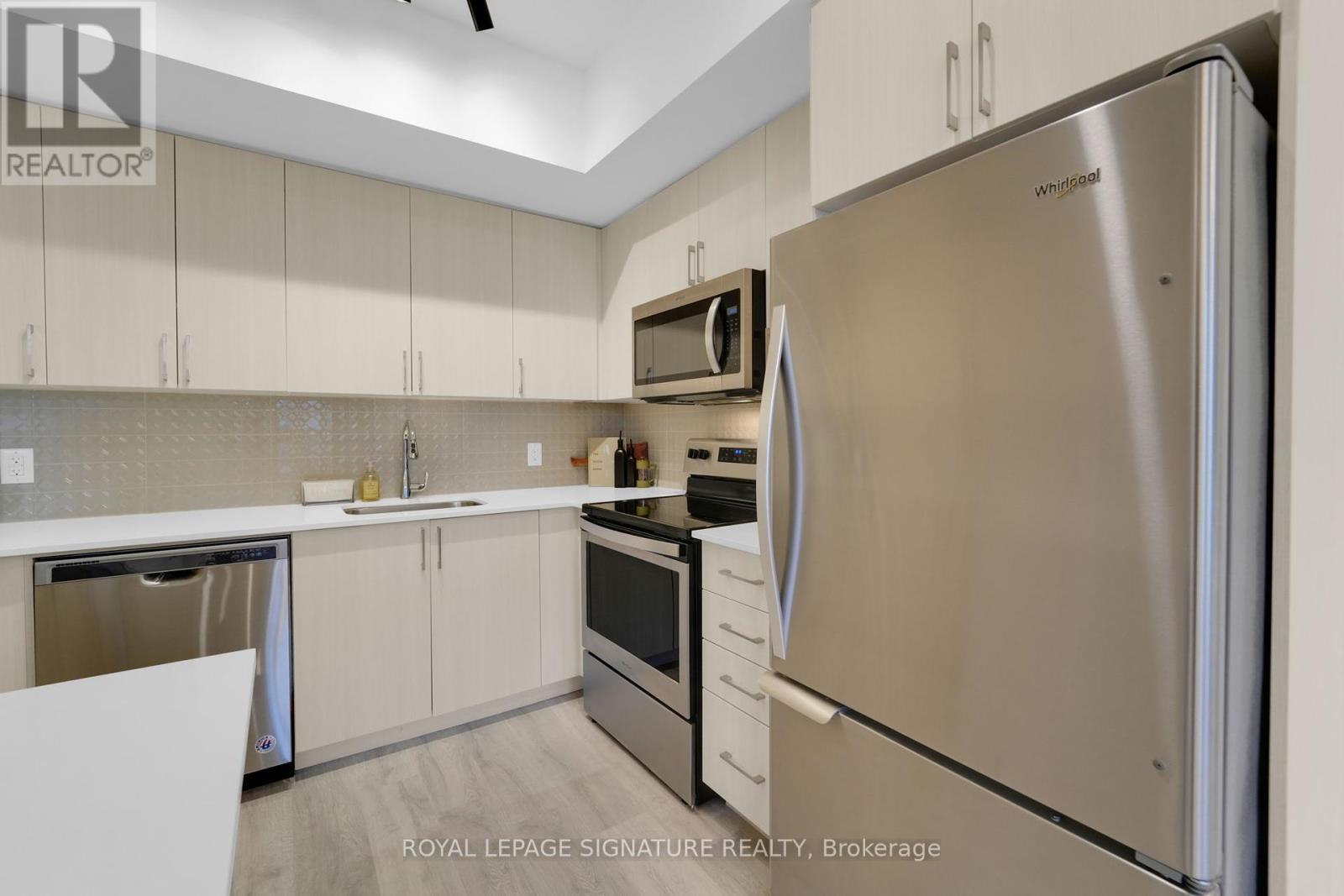 910 - 591 Sheppard Avenue E, Toronto (Bayview Village), Ontario  M2K 1B4 - Photo 14 - C12395650