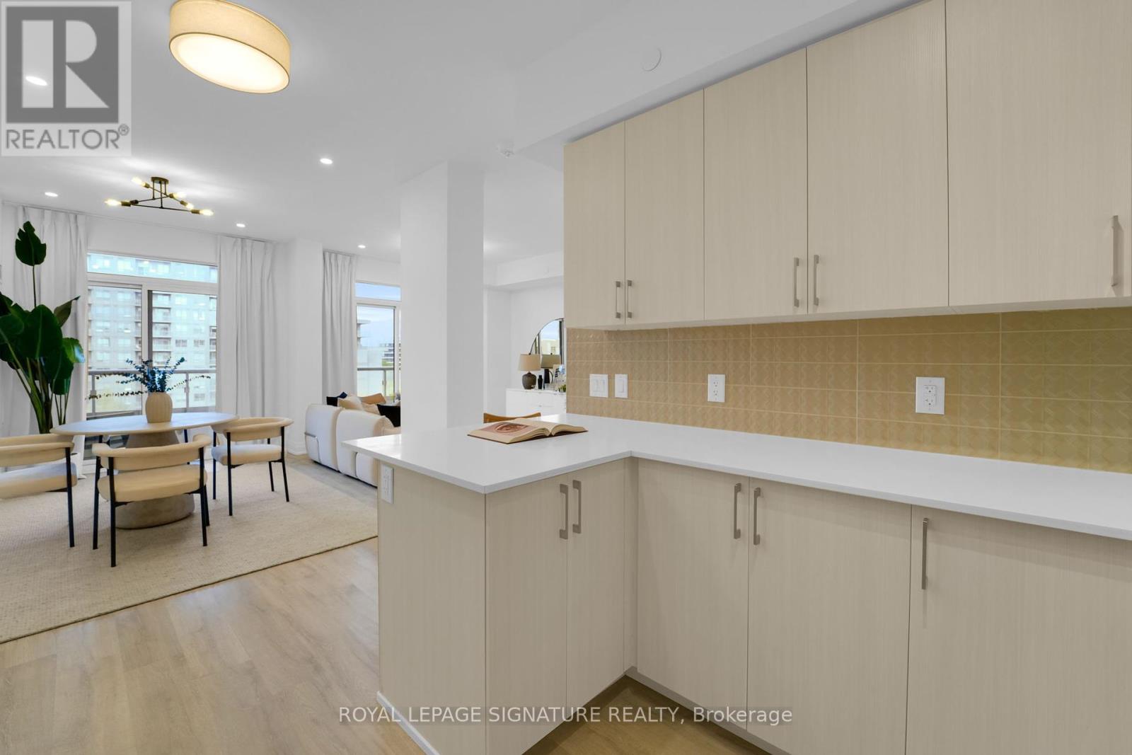 910 - 591 Sheppard Avenue E, Toronto (Bayview Village), Ontario  M2K 1B4 - Photo 15 - C12395650