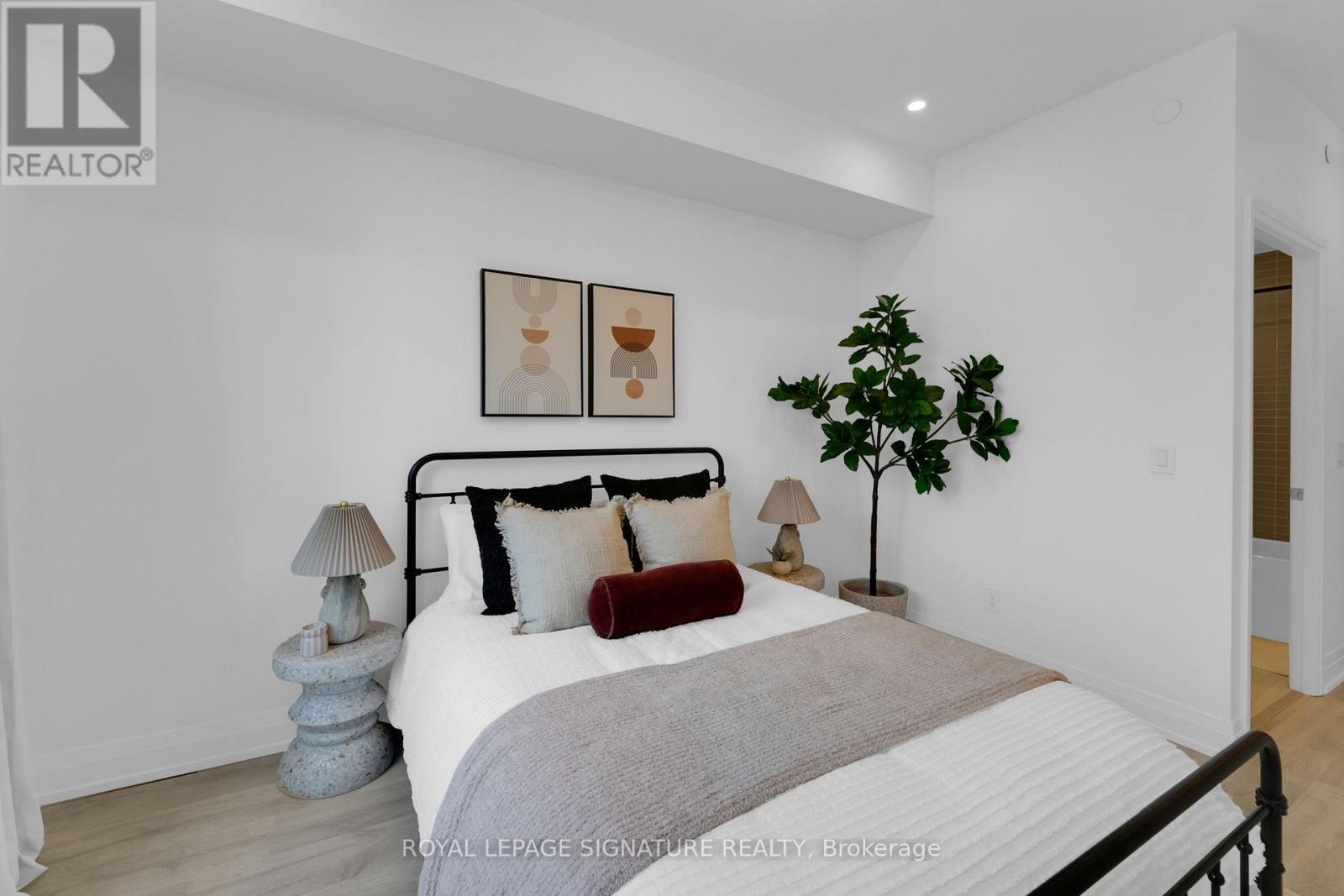 910 - 591 Sheppard Avenue E, Toronto (Bayview Village), Ontario  M2K 1B4 - Photo 29 - C12395650