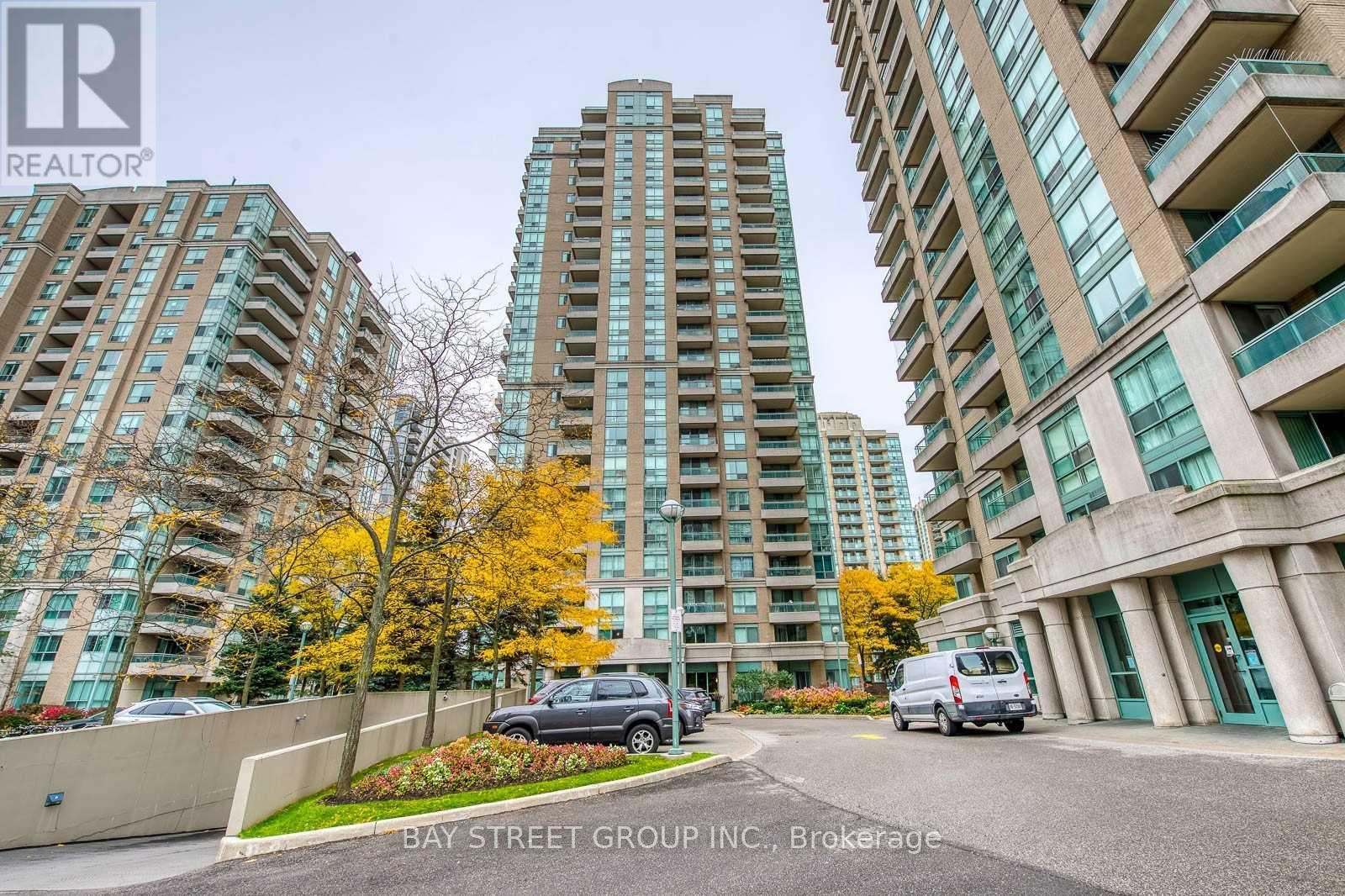 2301 - 3 Pemberton Avenue, Toronto, Ontario  M2M 4M1 - Photo 2 - C12395671