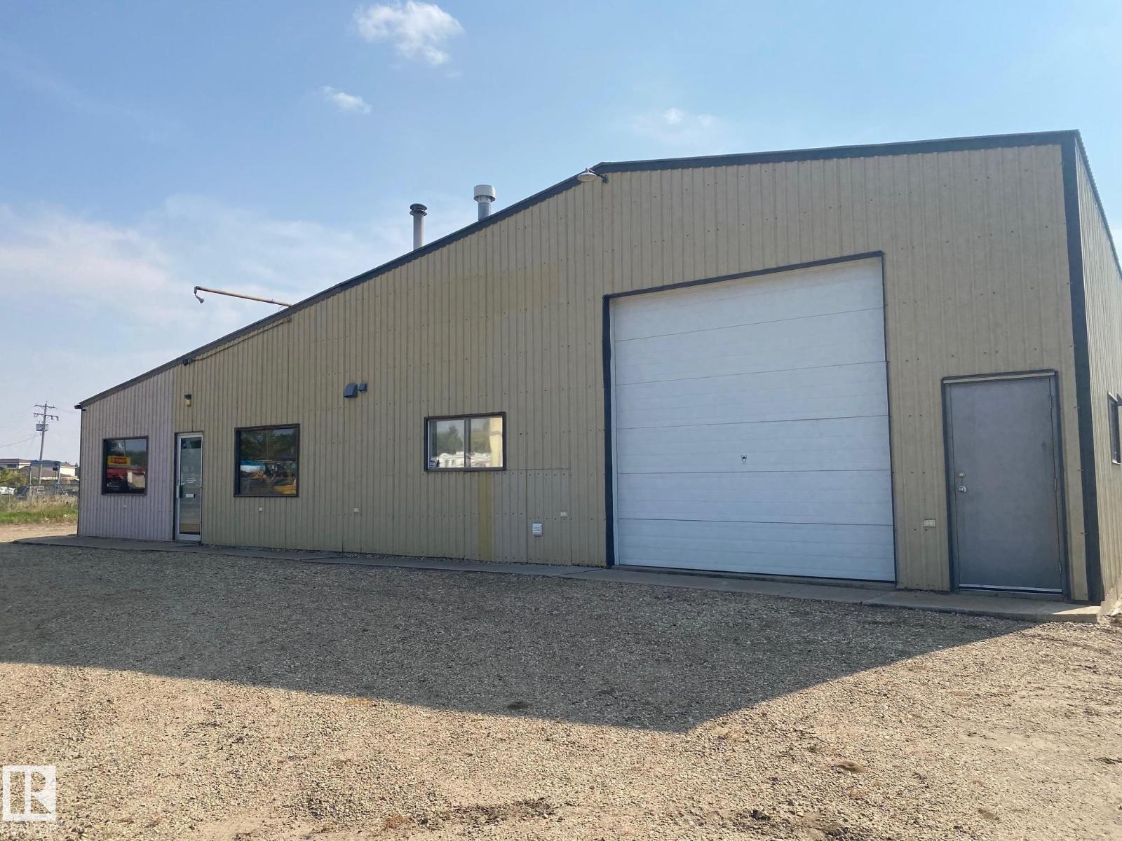 4815 46 AV, Wetaskiwin, Alberta
