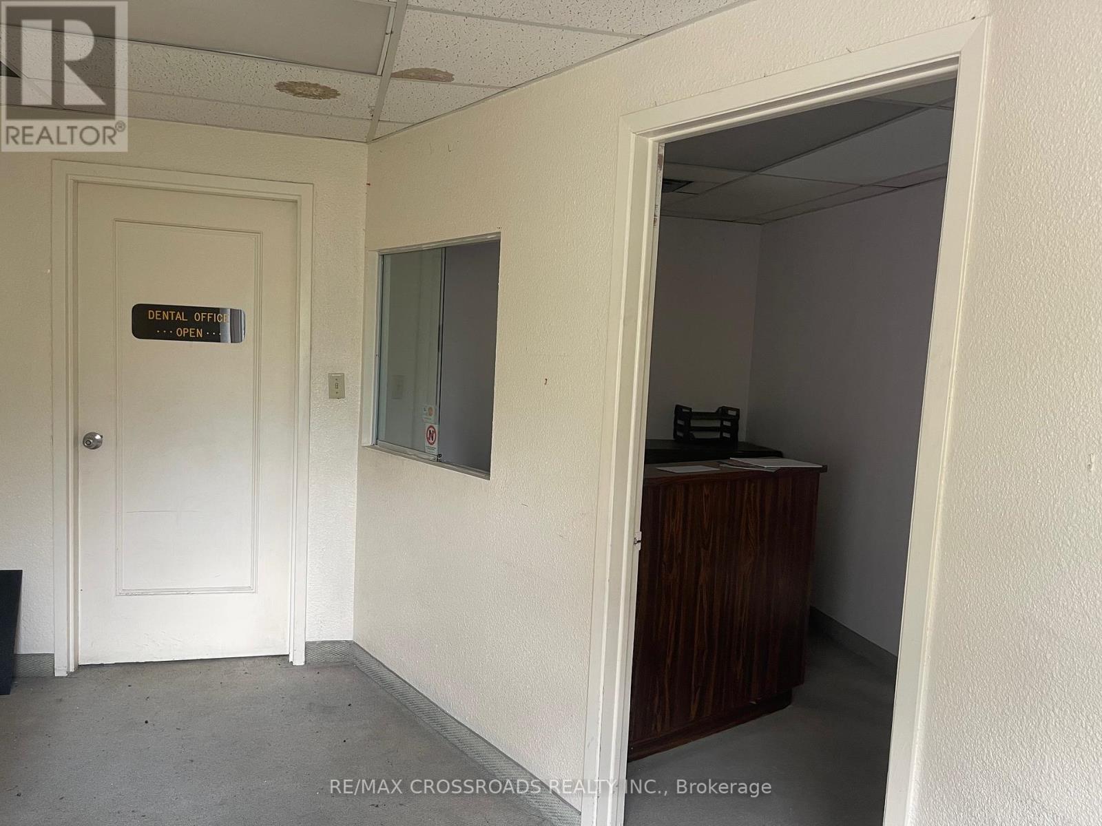 04 - 5741 Finch Avenue E, Toronto, Ontario  M1B 2G5 - Photo 4 - E12395649