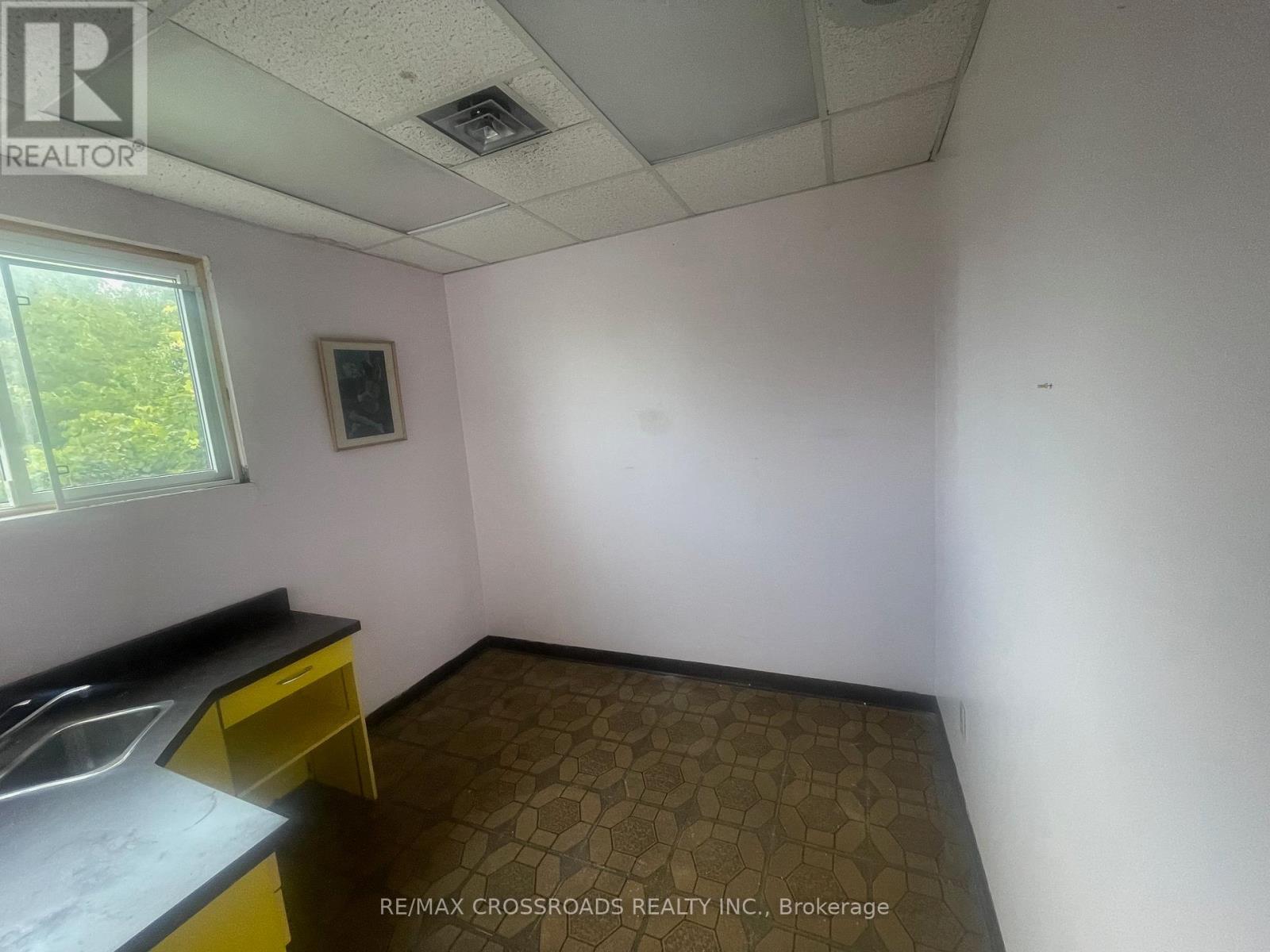 04 - 5741 Finch Avenue E, Toronto, Ontario  M1B 2G5 - Photo 6 - E12395649
