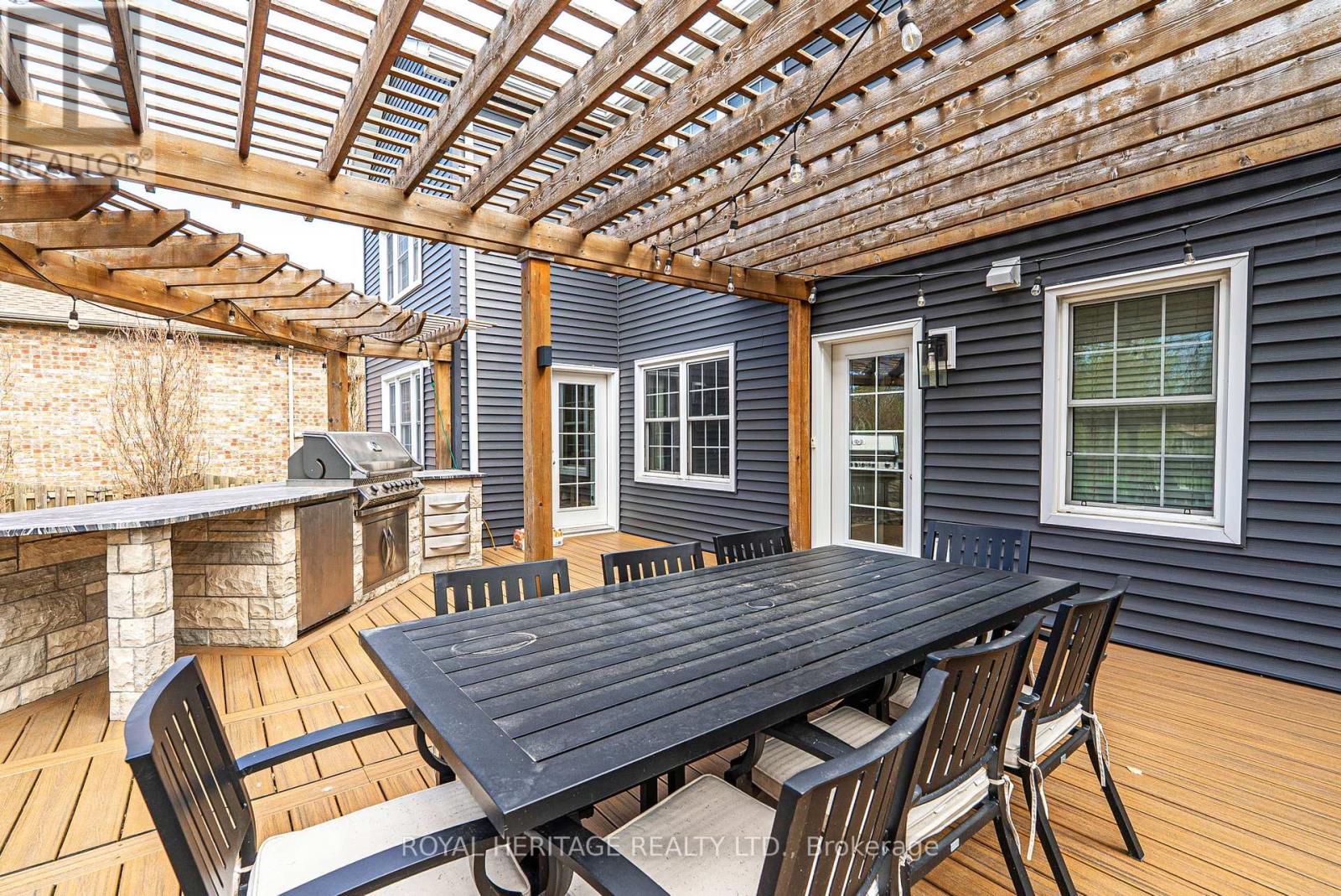5016 Barber Street E, Pickering, Ontario  L1Y 1B4 - Photo 13 - E12395652