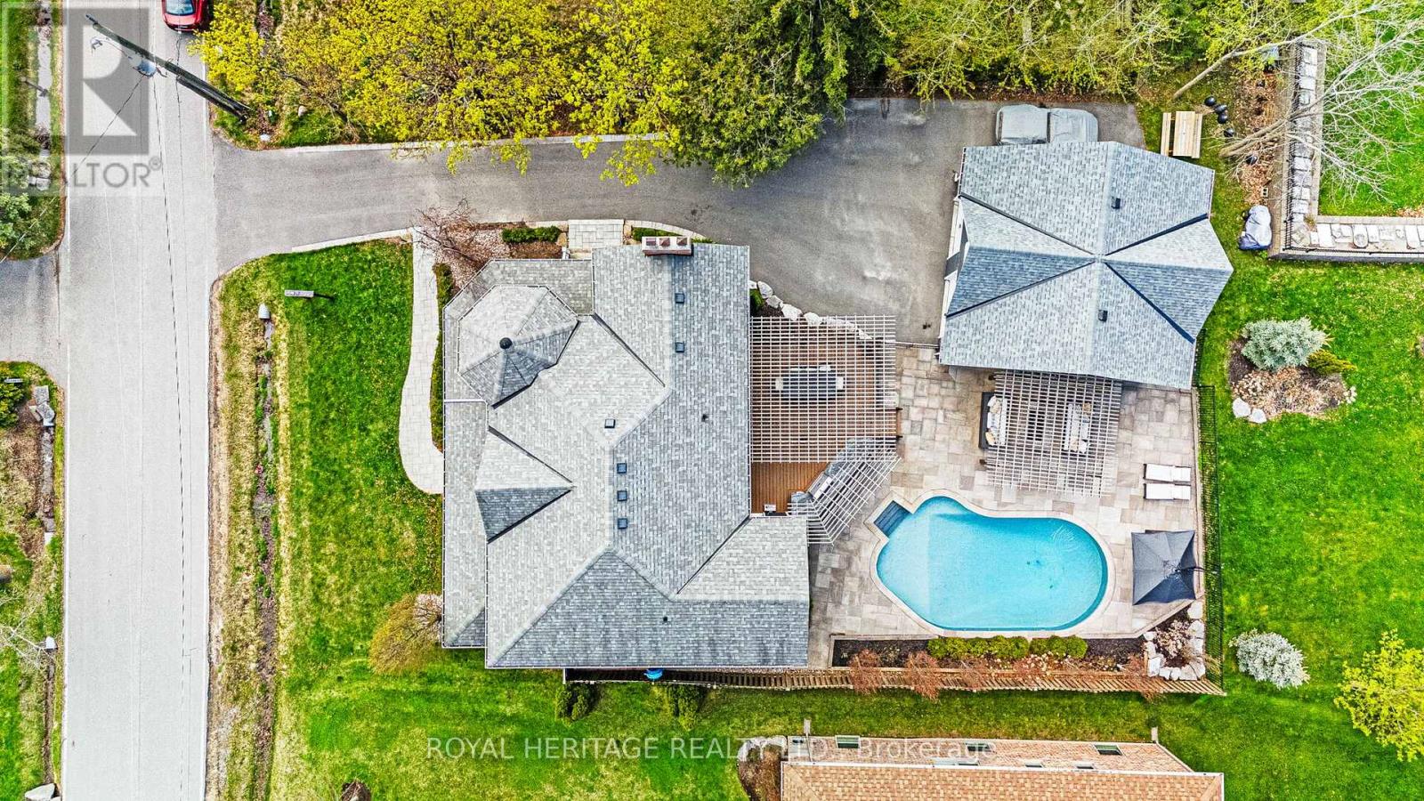 5016 Barber Street E, Pickering, Ontario  L1Y 1B4 - Photo 34 - E12395652