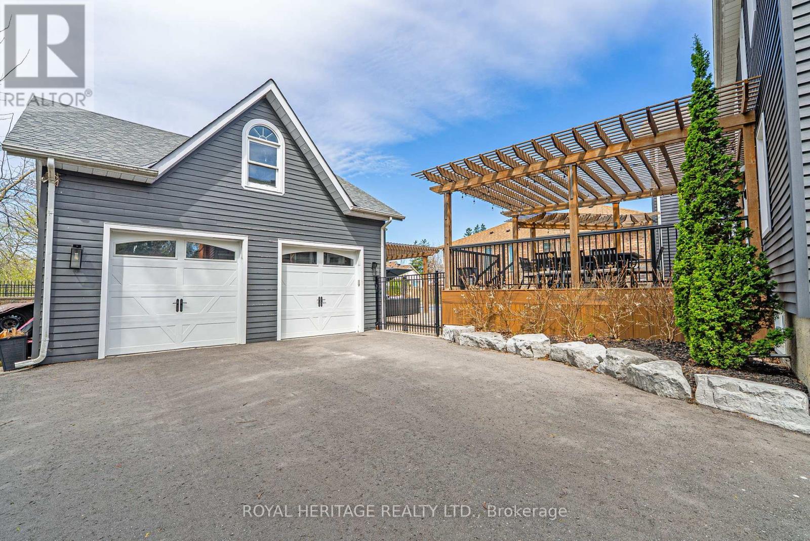 5016 Barber Street E, Pickering, Ontario  L1Y 1B4 - Photo 5 - E12395652