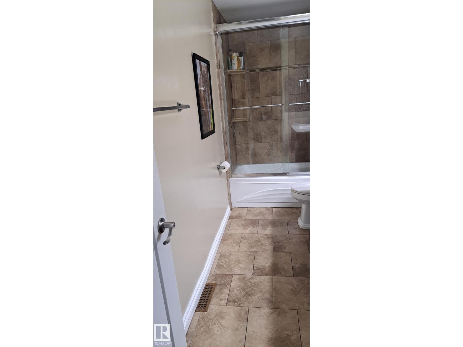 5758 172 St Nw, Edmonton, Alberta  T6M 1B4 - Photo 23 - E4457109